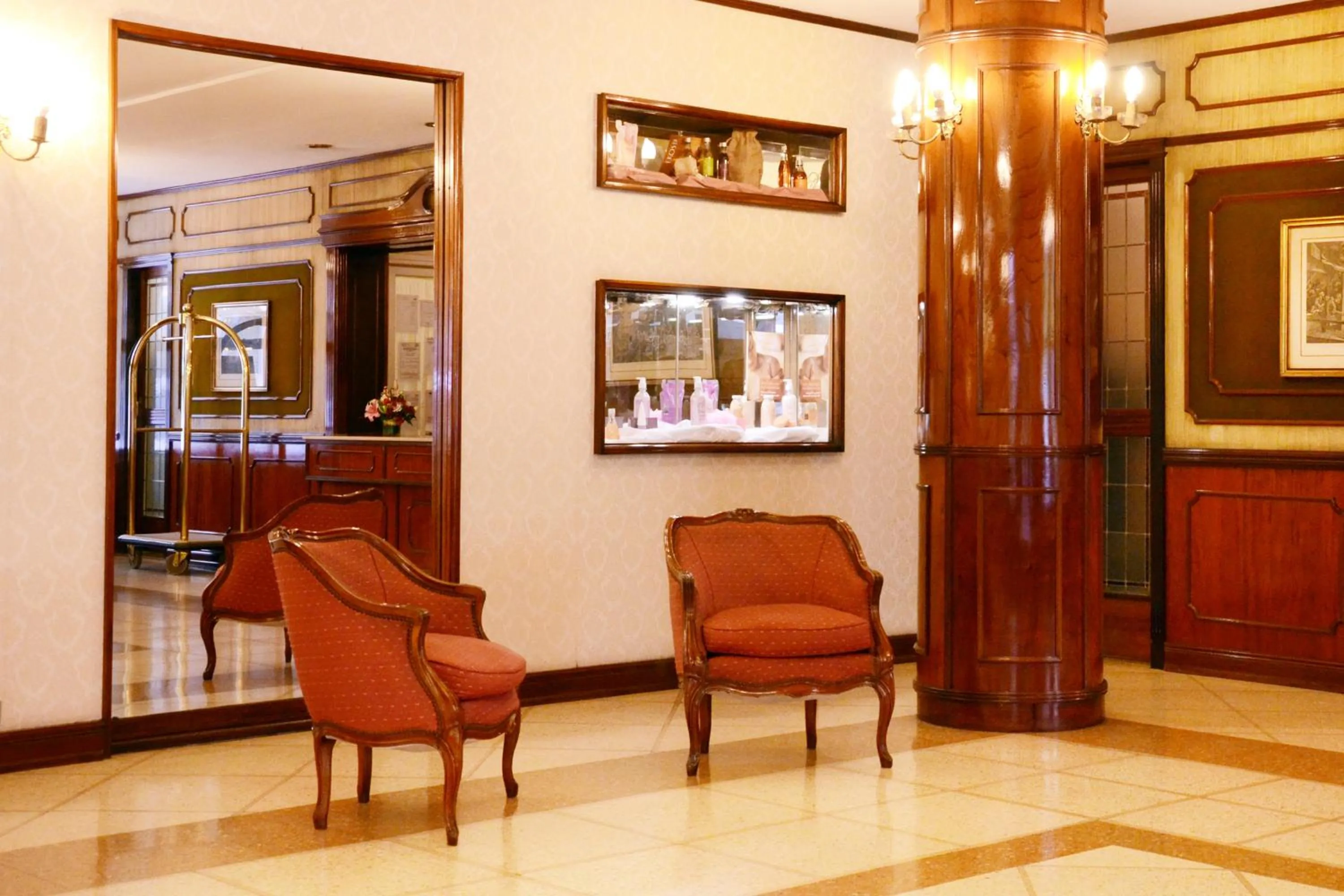 Lobby or reception in Hotel Astor
