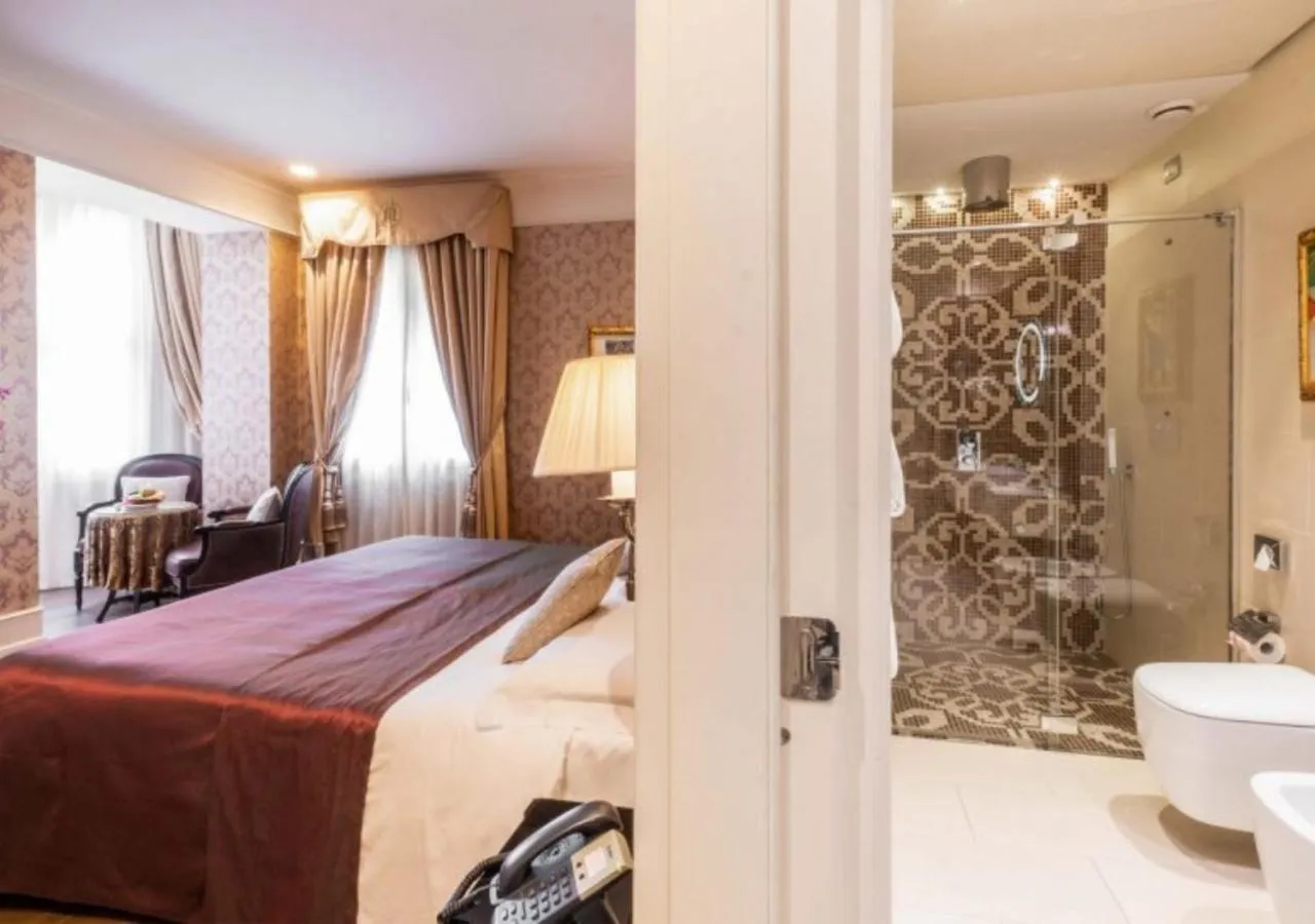 Bed in Hotel Moresco