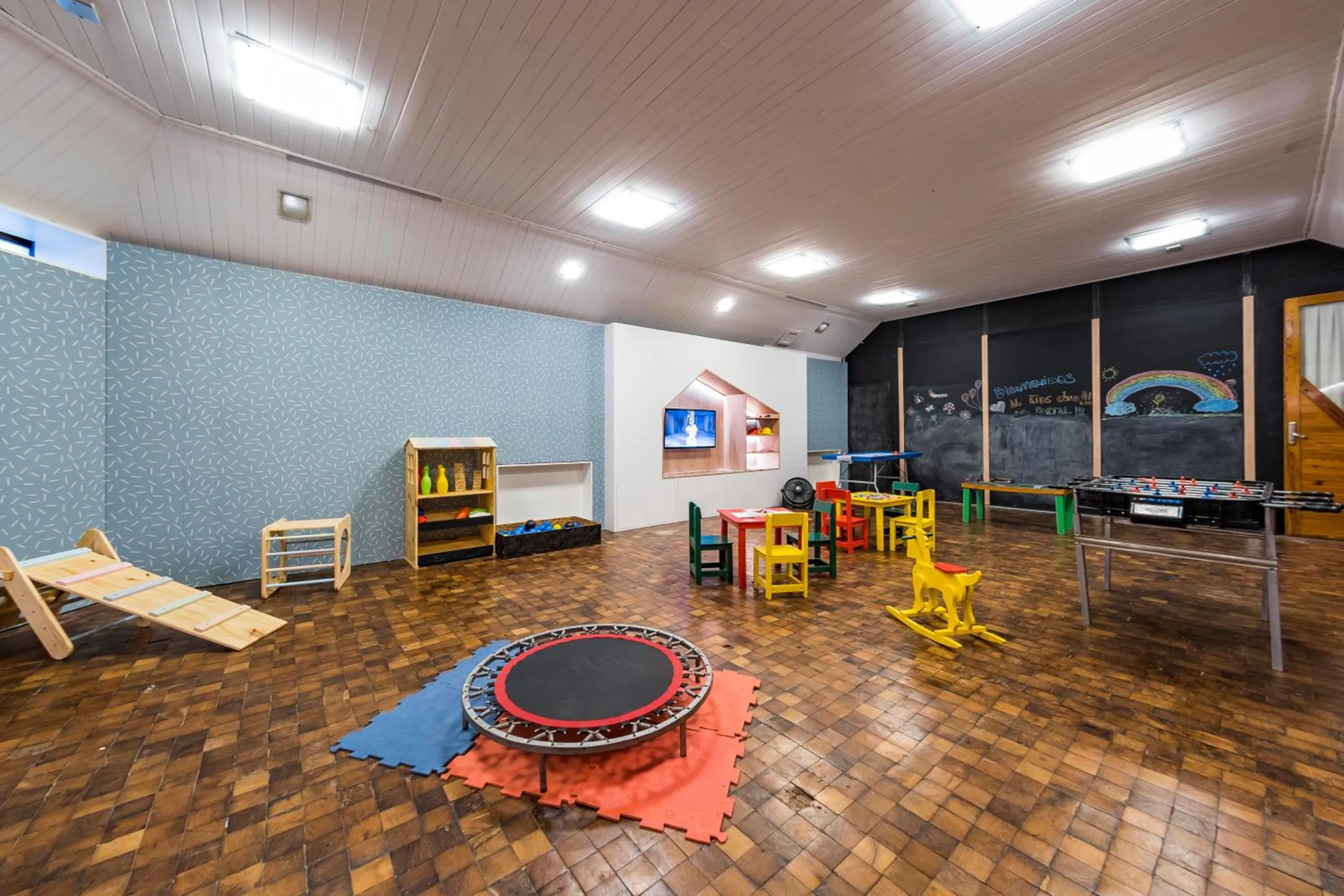 Portal del Lago Hotel