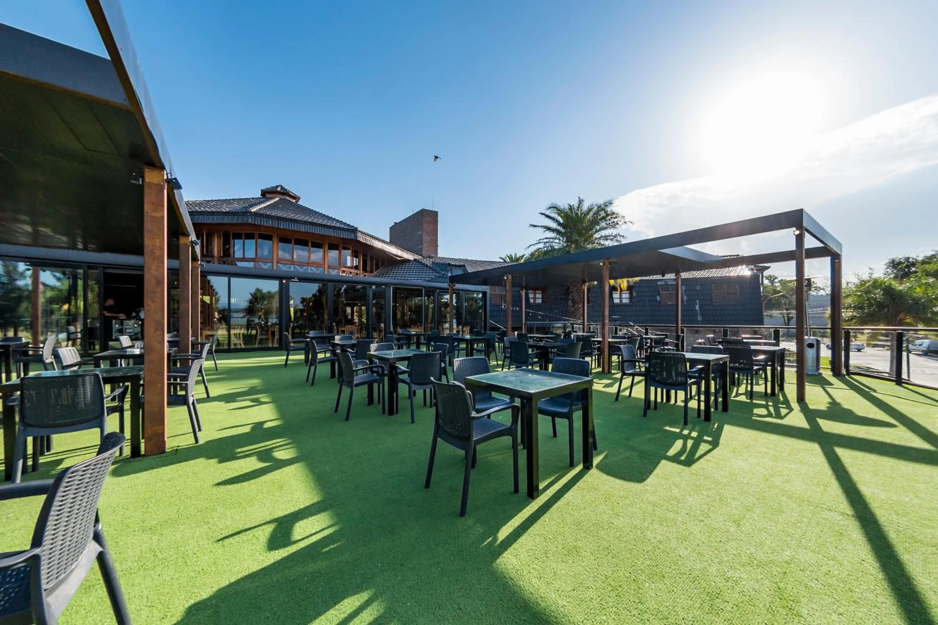 Portal del Lago Hotel