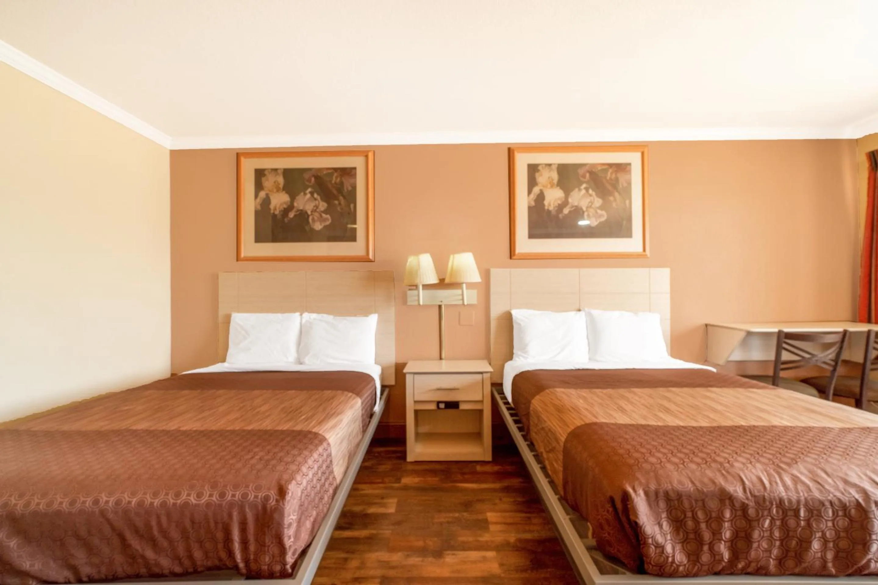 Bedroom in River Valley Motor Inn By OYO La Grange Texas