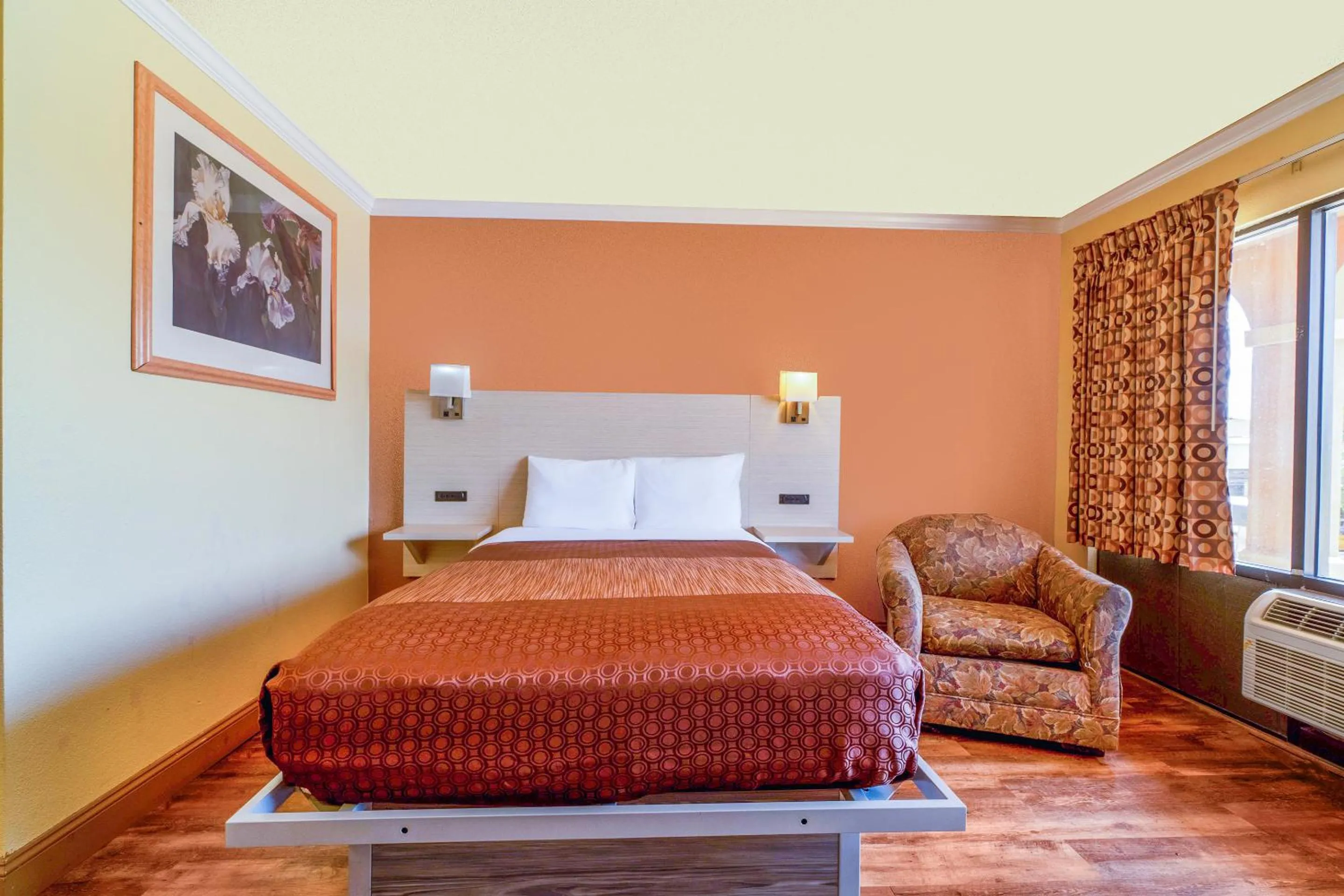 Bedroom in River Valley Motor Inn By OYO La Grange Texas