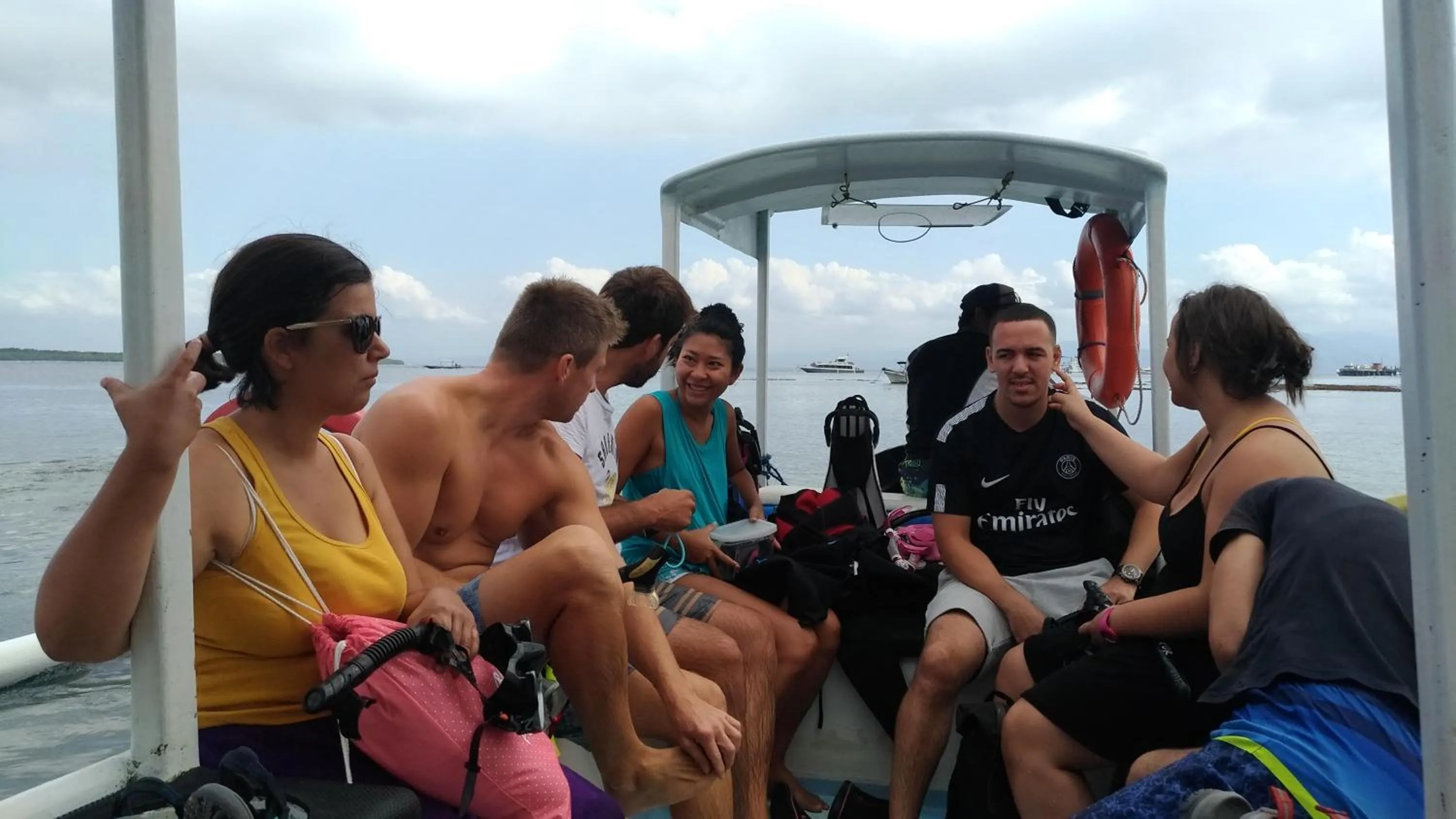 Snorkeling in Ginanthi Cottage