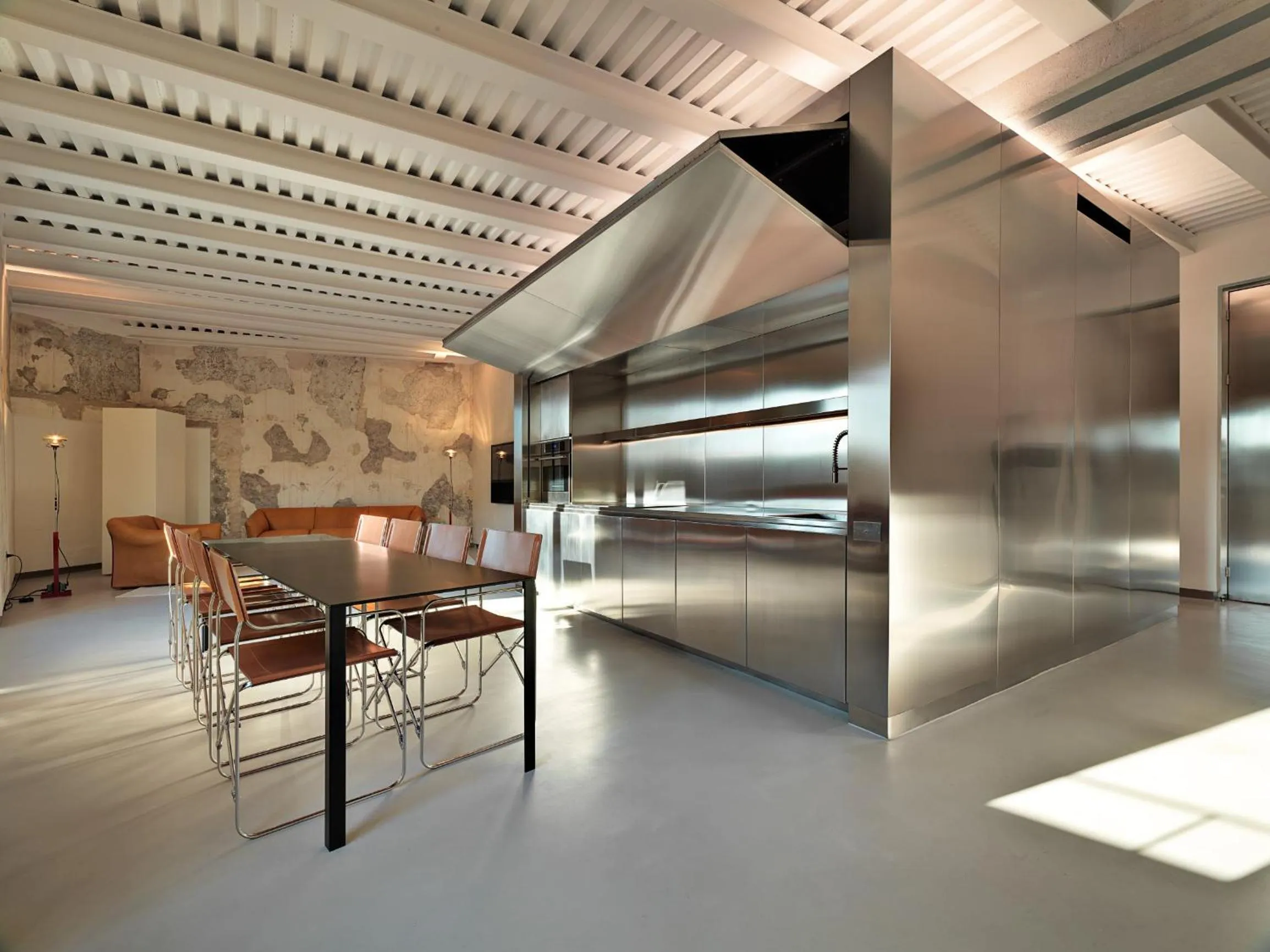 Kitchen or kitchenette in Rhinoceros