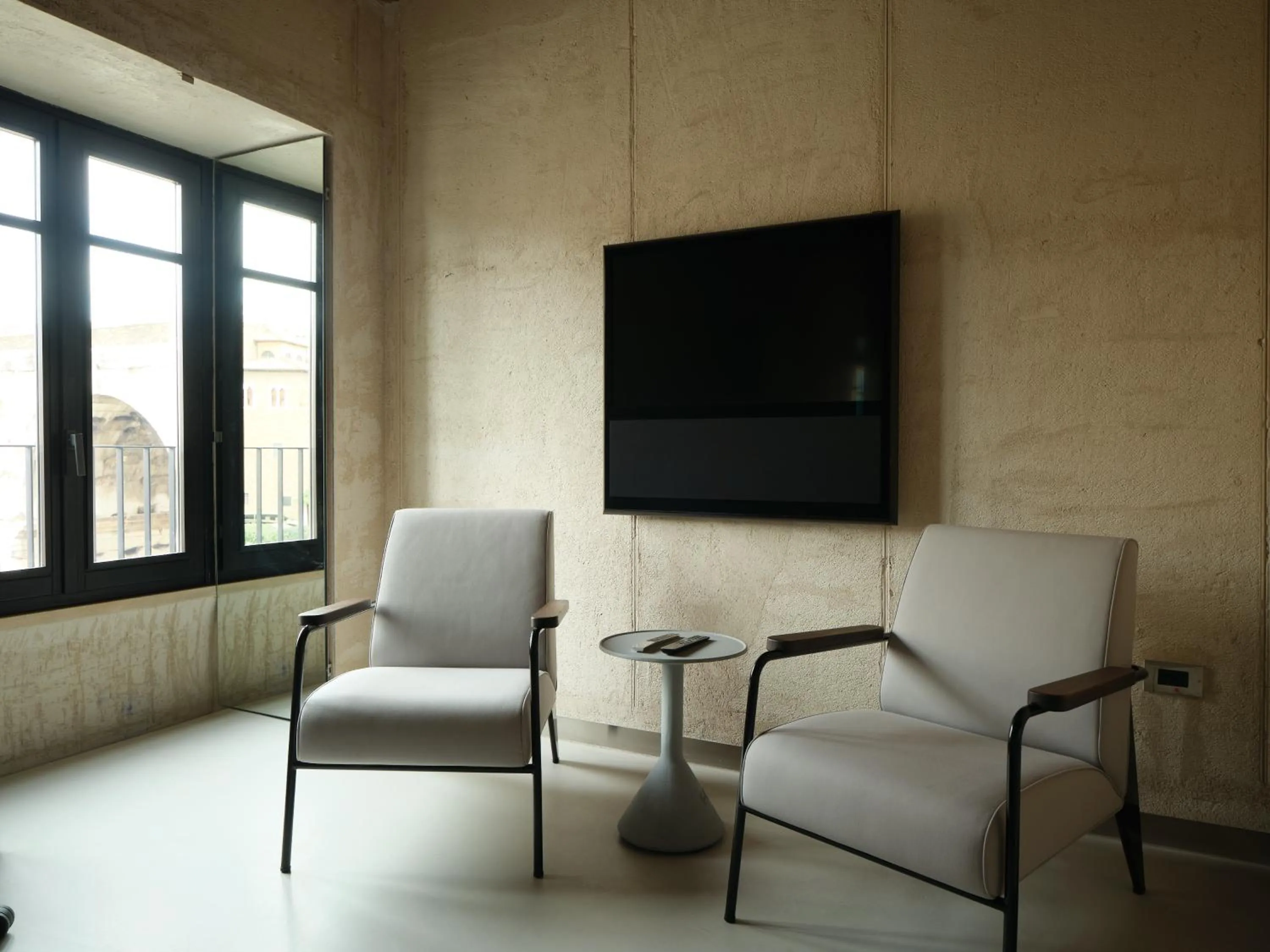 Seating area in Rhinoceros