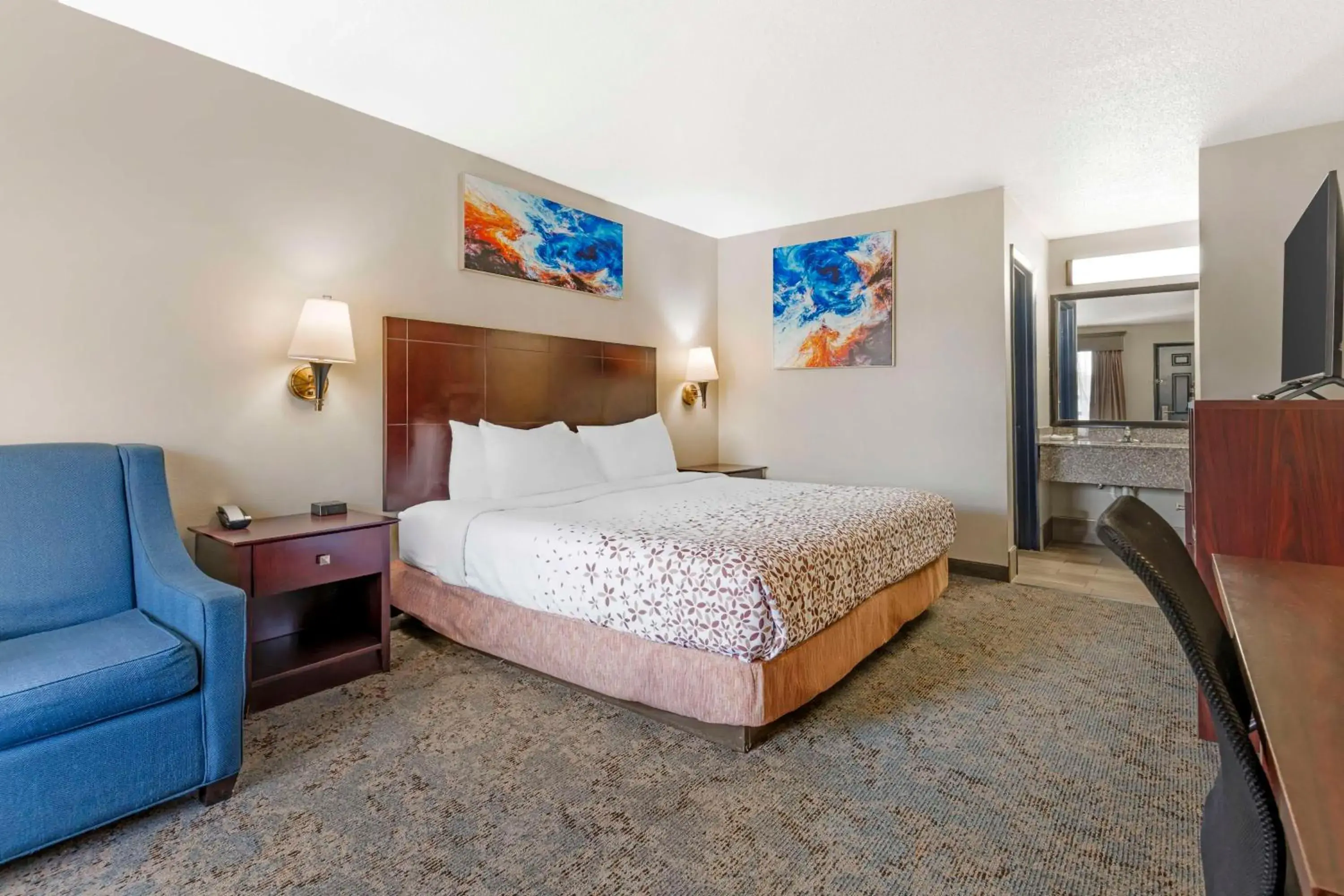 King Room - Disability Access - Non-Smoking in Best Western Royal Inn King Room - Disability Access - Non-Smoking in Best Western Royal Inn