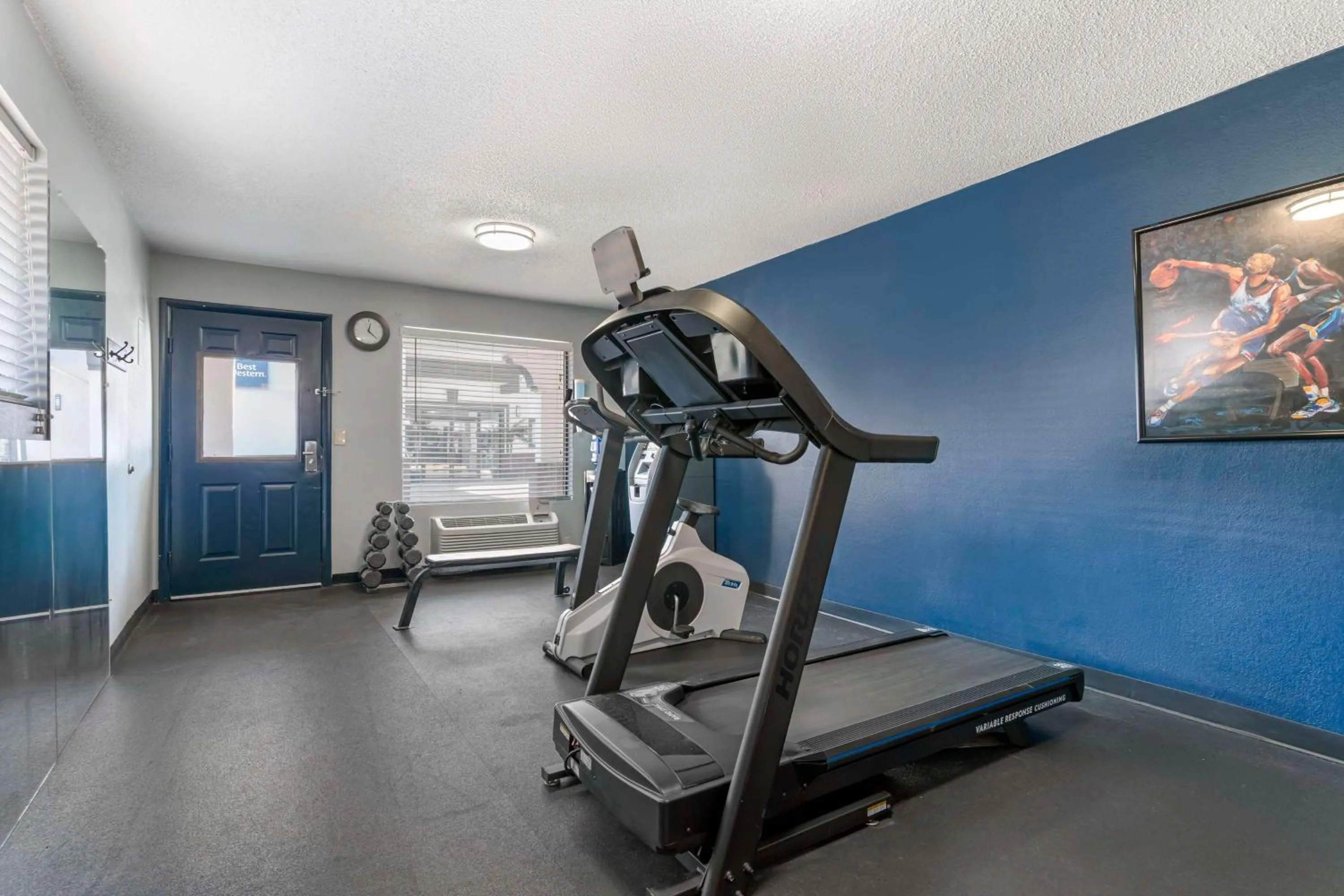 Fitness centre/facilities in Best Western Royal Inn