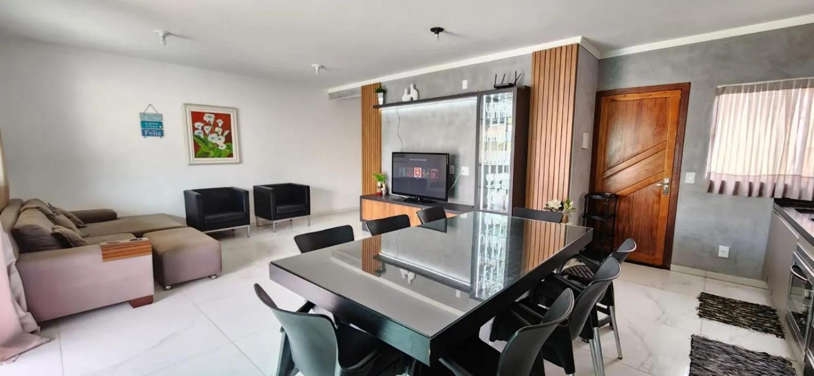 Linda casa no baln. Ponta do papagaio a 100m do mar