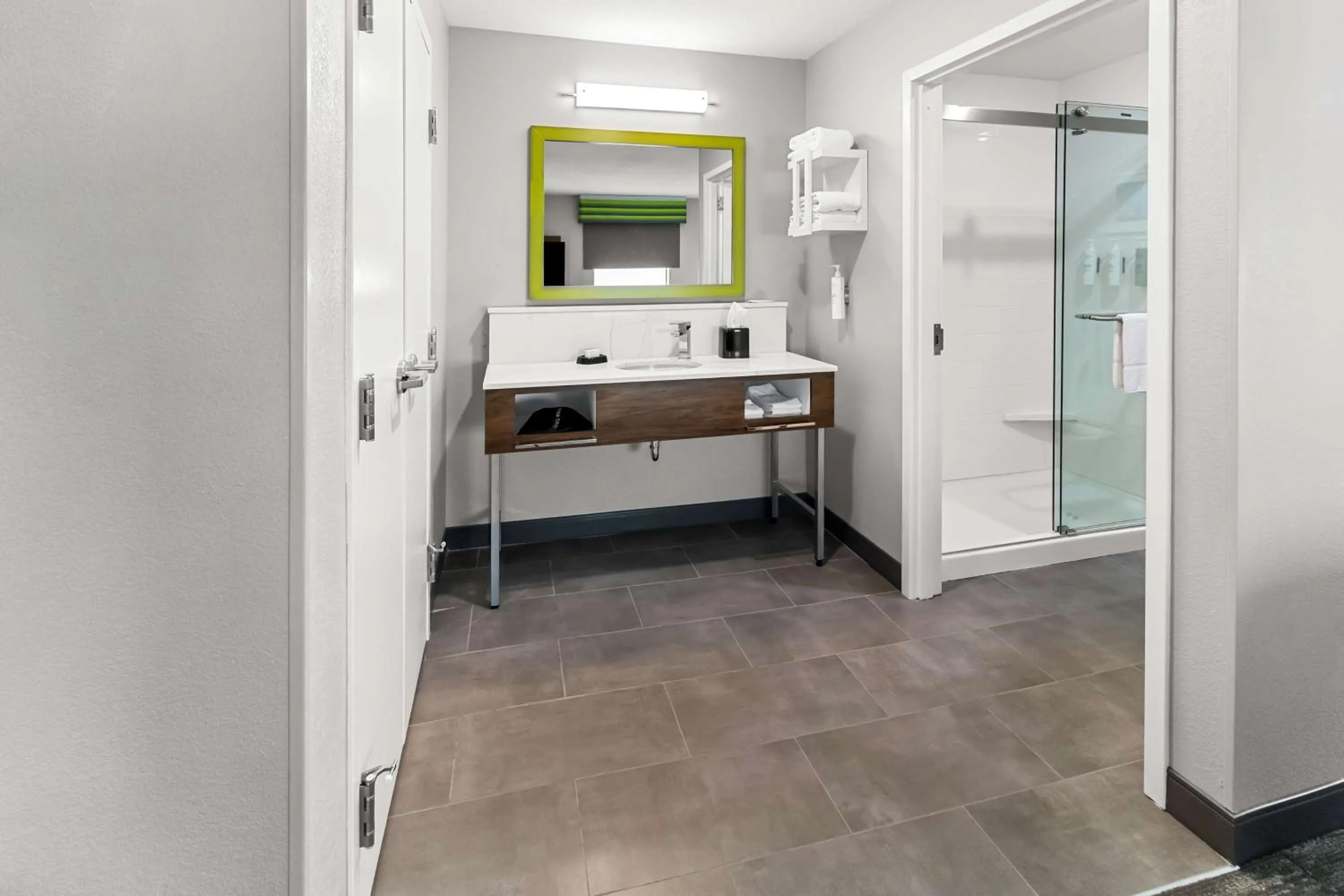 Bathroom in Hampton Inn by Hilton Dayton South