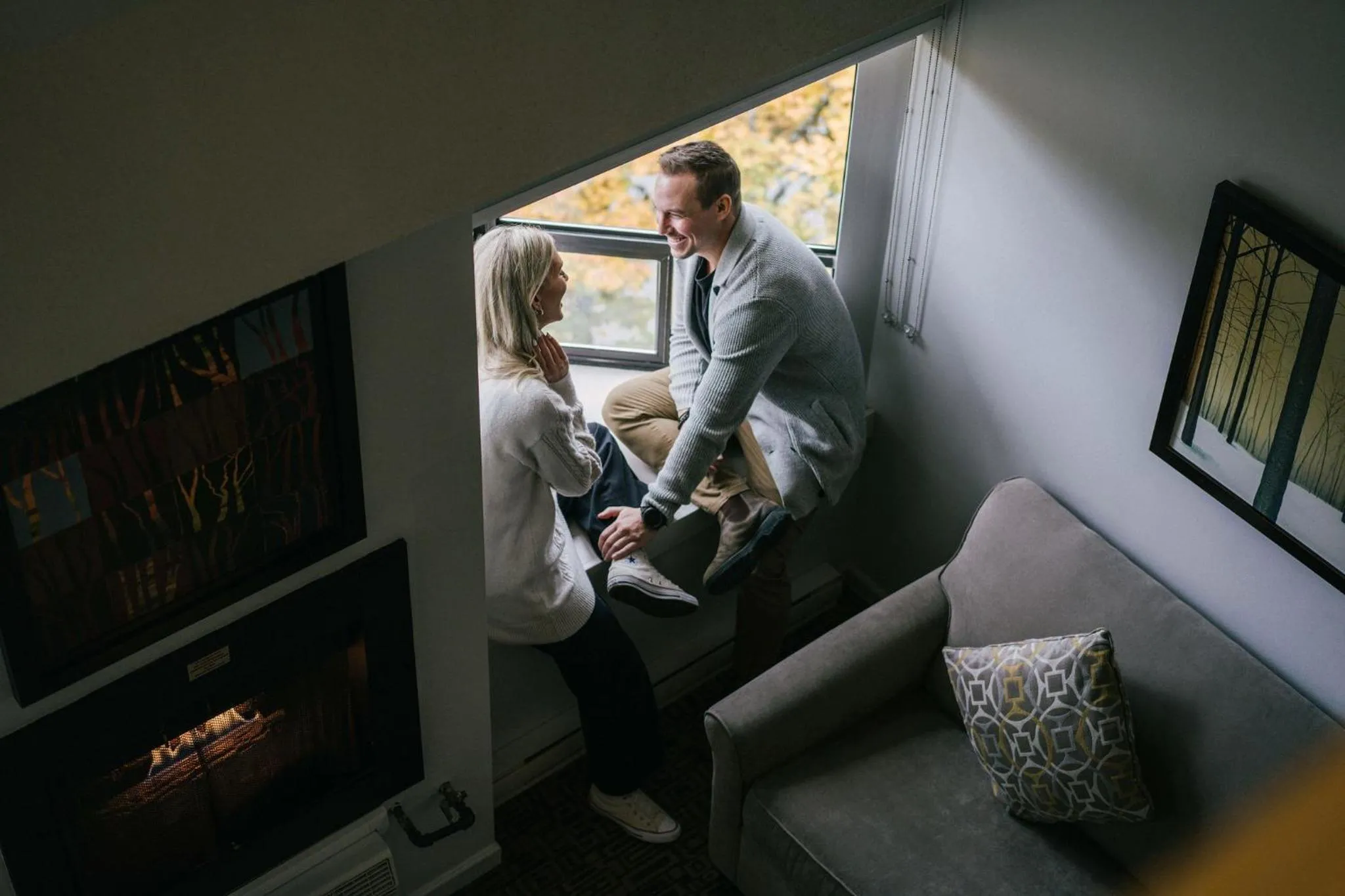 Living room in Mountain Side Hotel Whistler by Executive