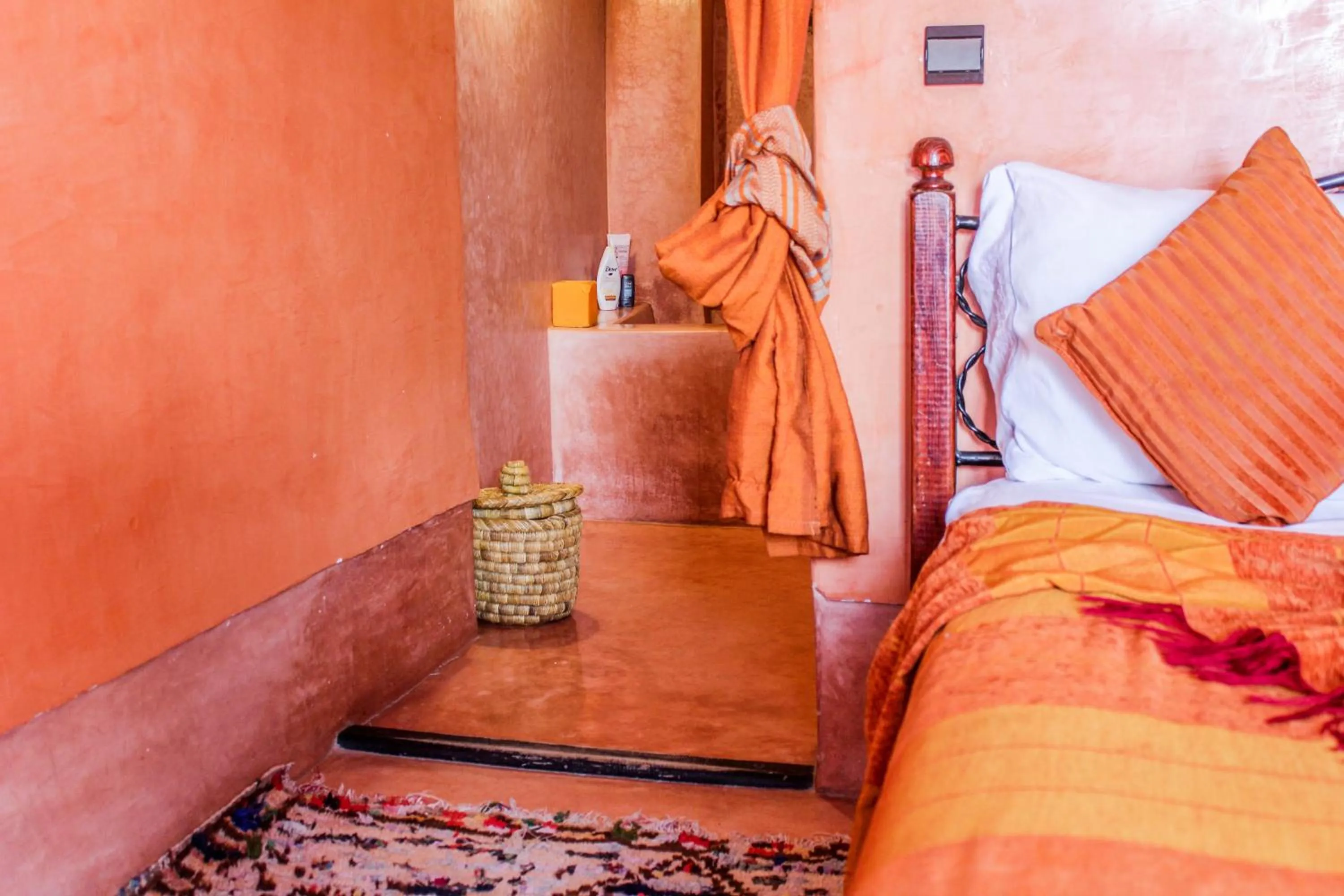 Bed in Riad Minorisa