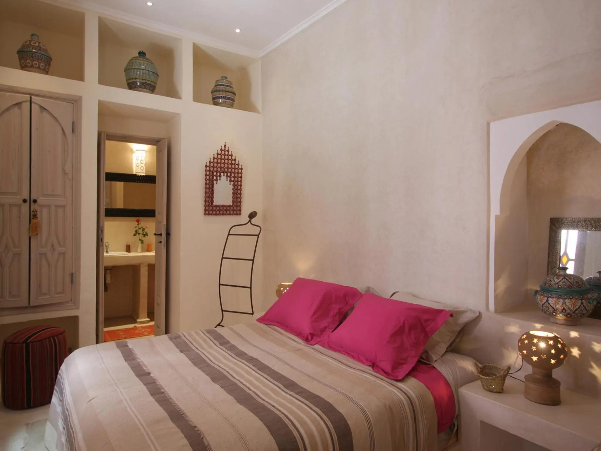 Bed in Riad Tahani