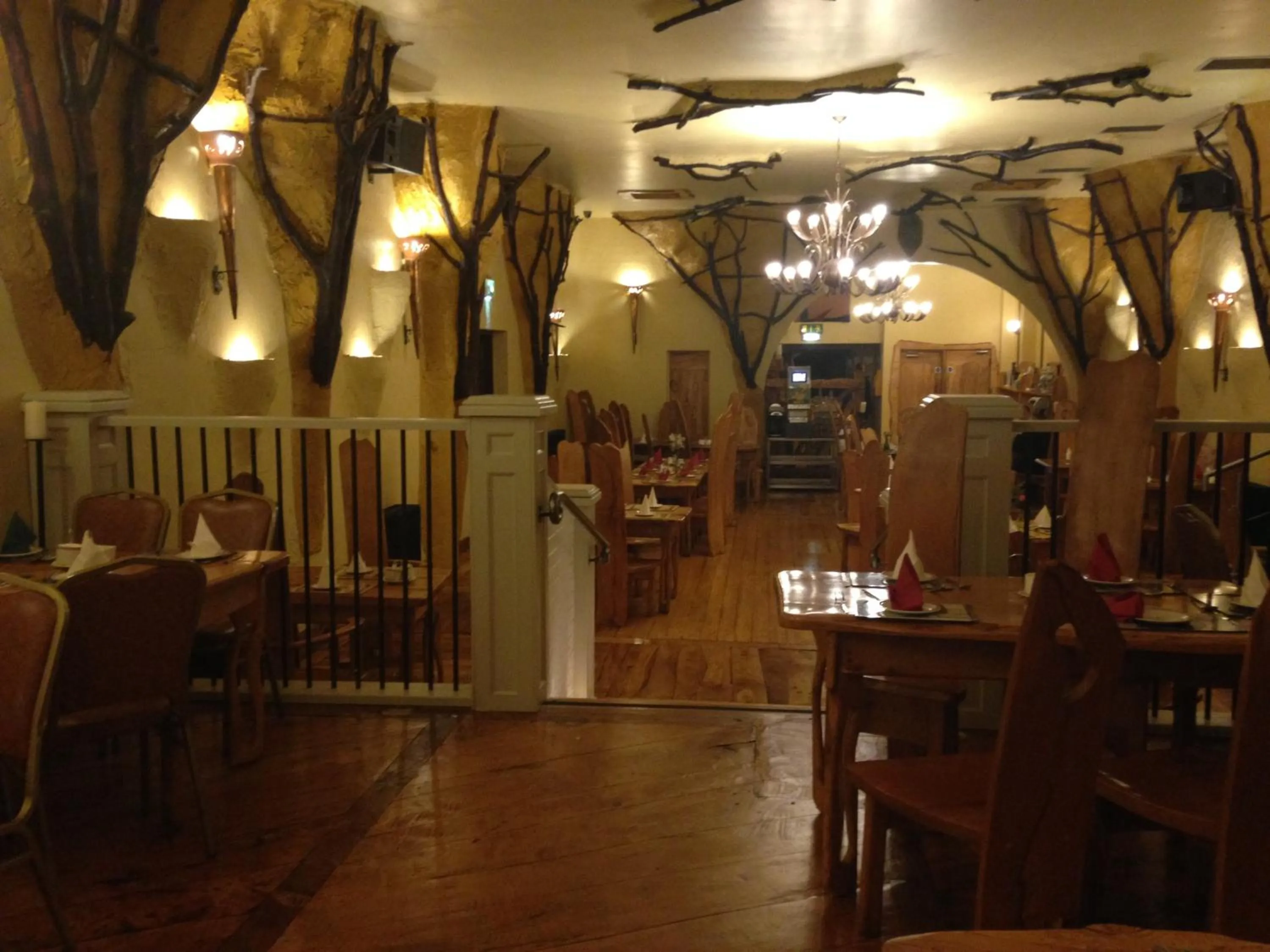 Restaurant/places to eat in Kilford Arms
