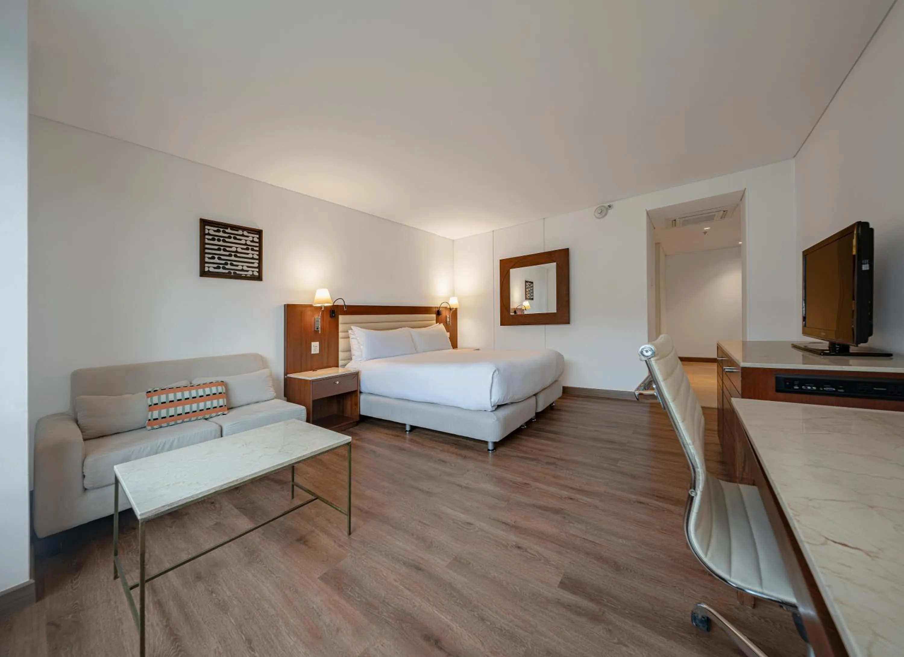 Bedroom, Bed in Hotel Chico 97 By OxoHotel