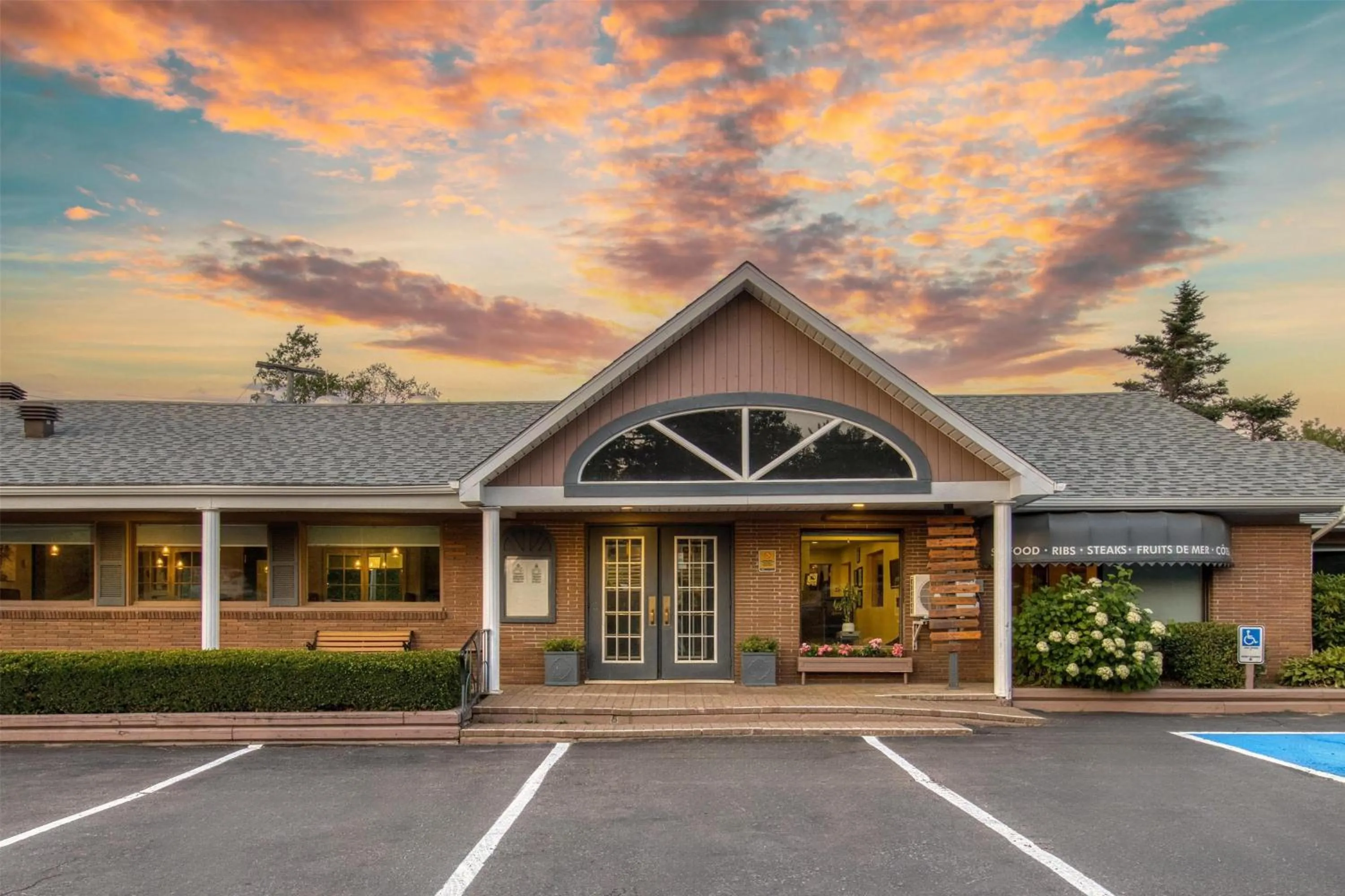 Property building in Dannys Suites, SureStay Collection by Best Western