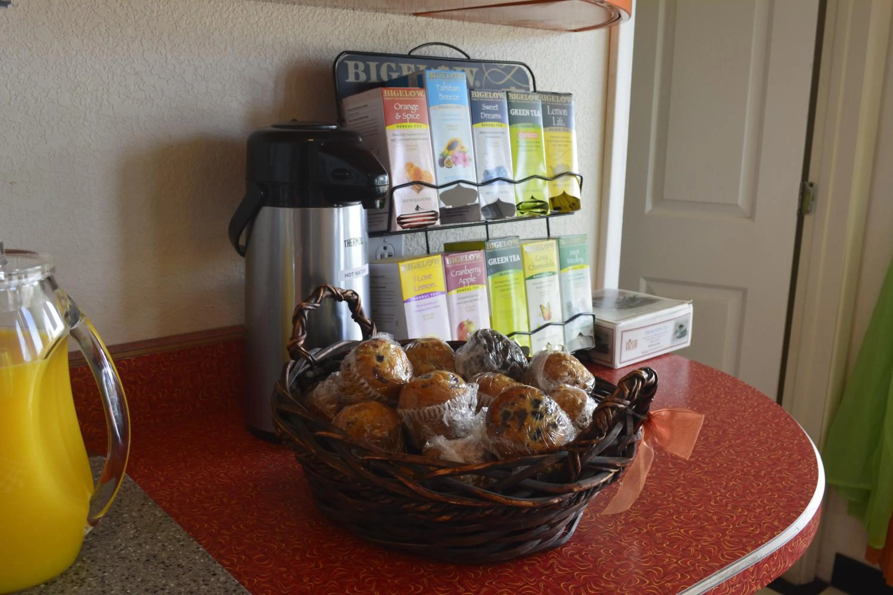 Breakfast in Retro Inn at Mesa Verde