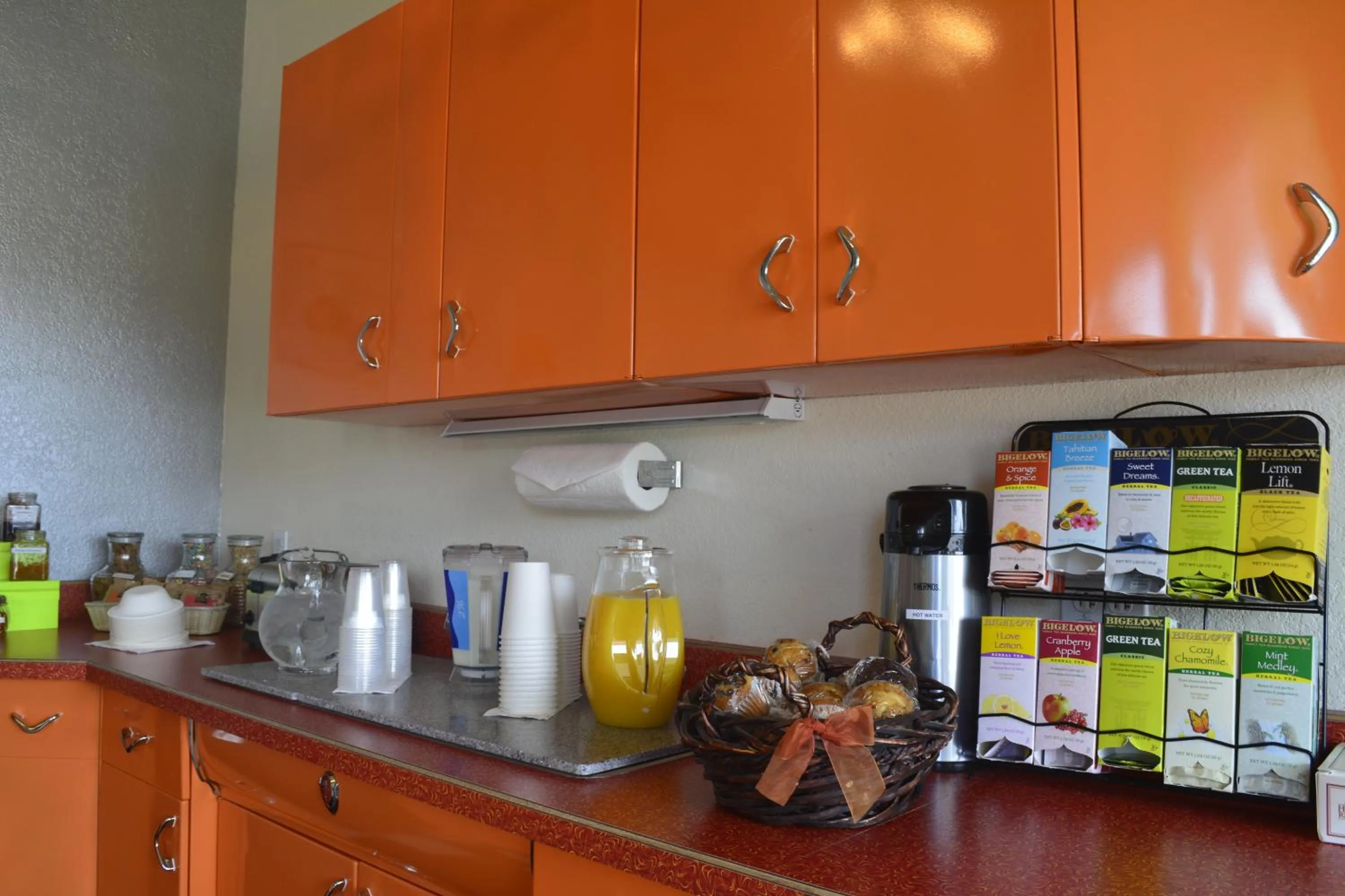 Breakfast in Retro Inn at Mesa Verde