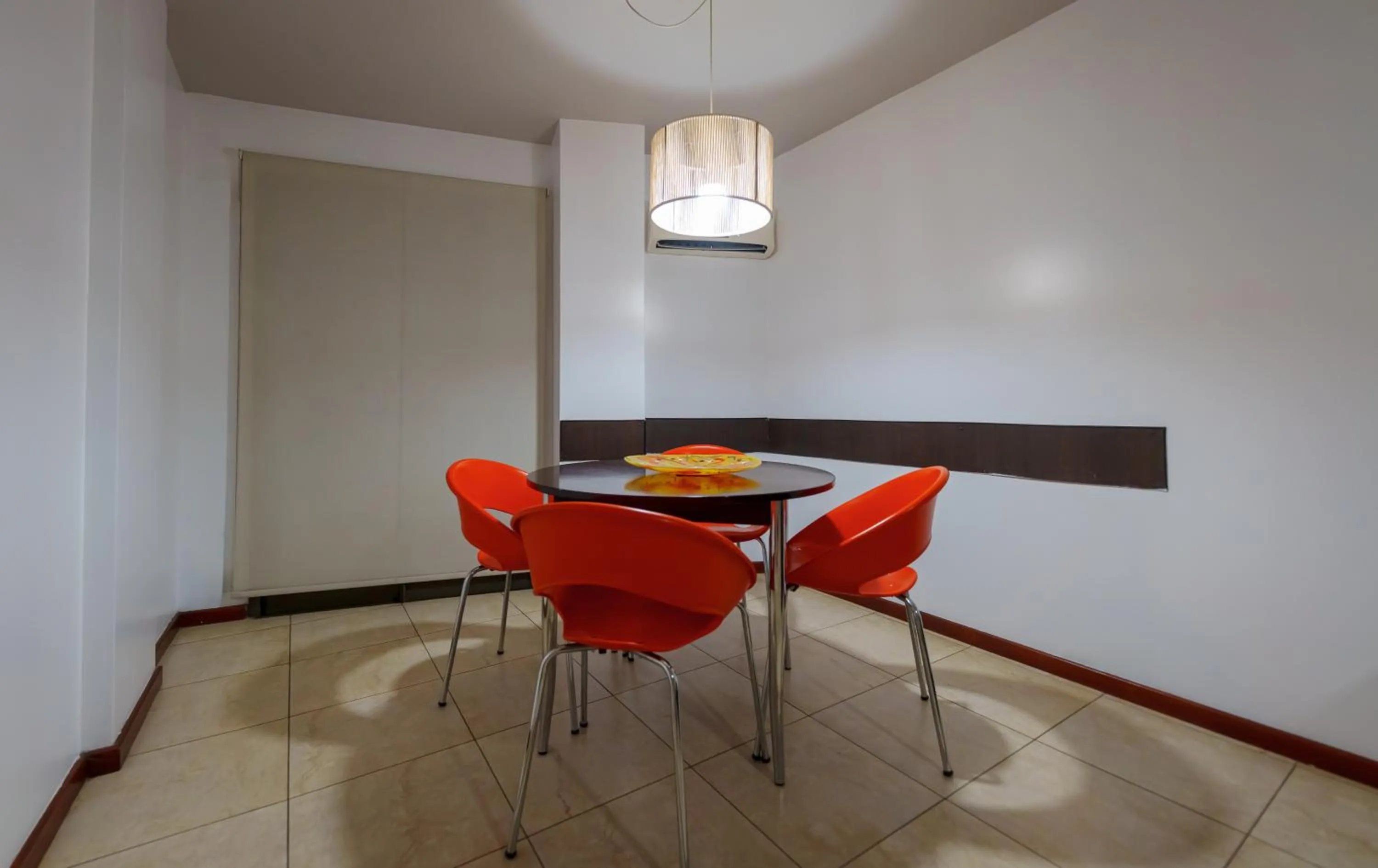 Seating area in Kube Apartments Express