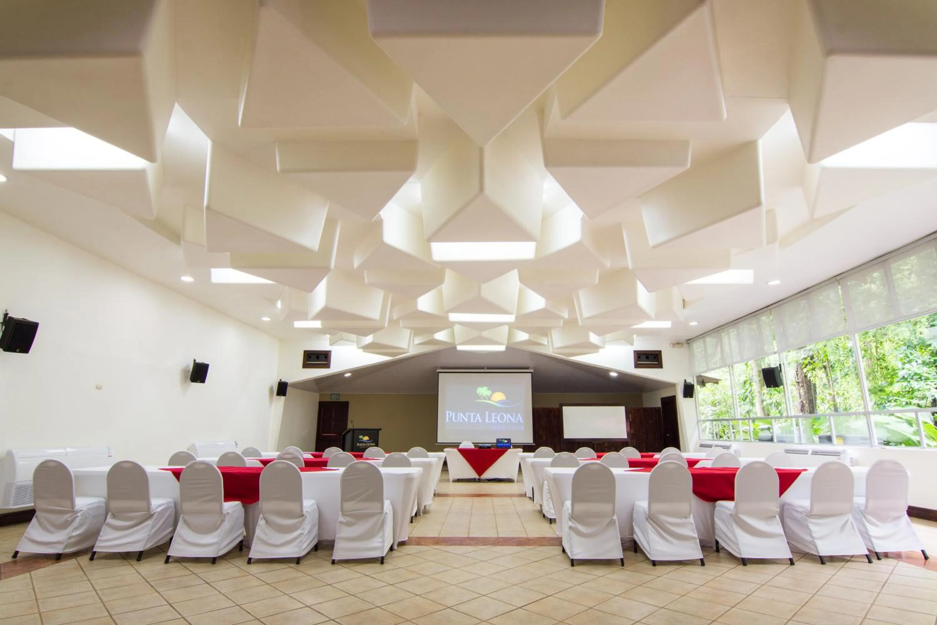 Living room in Hotel Punta Leona