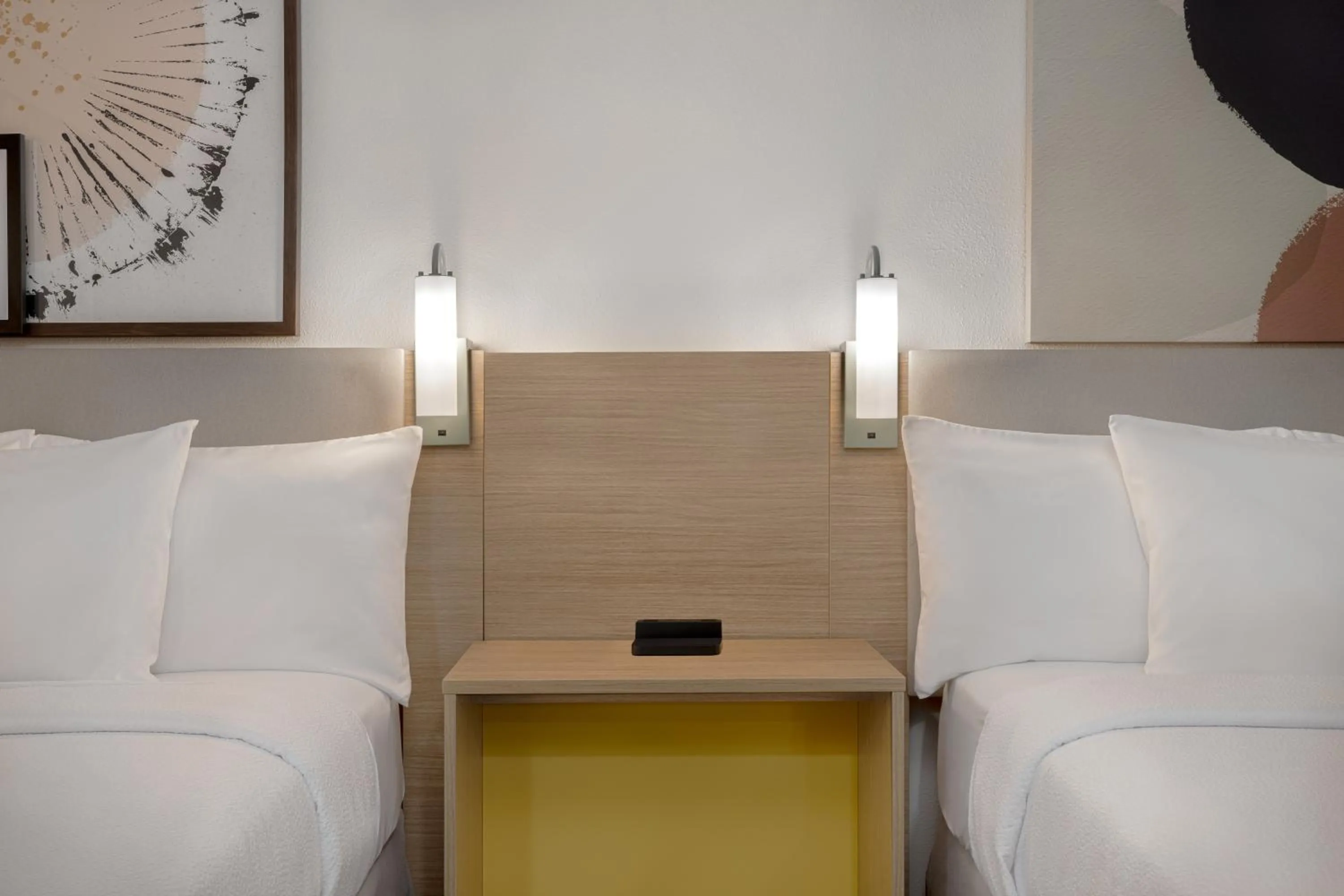 Bed in Quality Inn Bentonville-Rogers