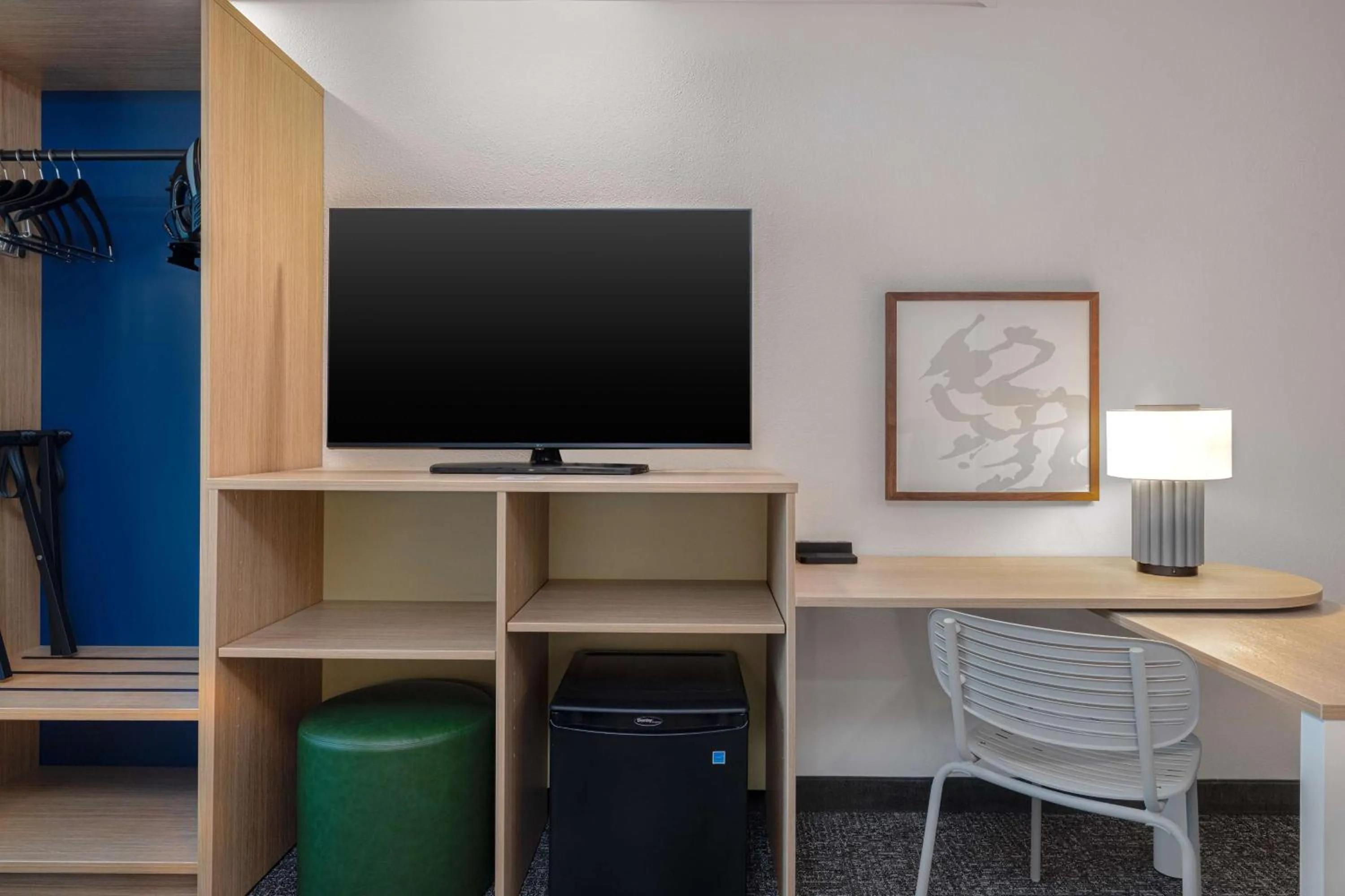 Bedroom in Spark by Hilton Bentonville