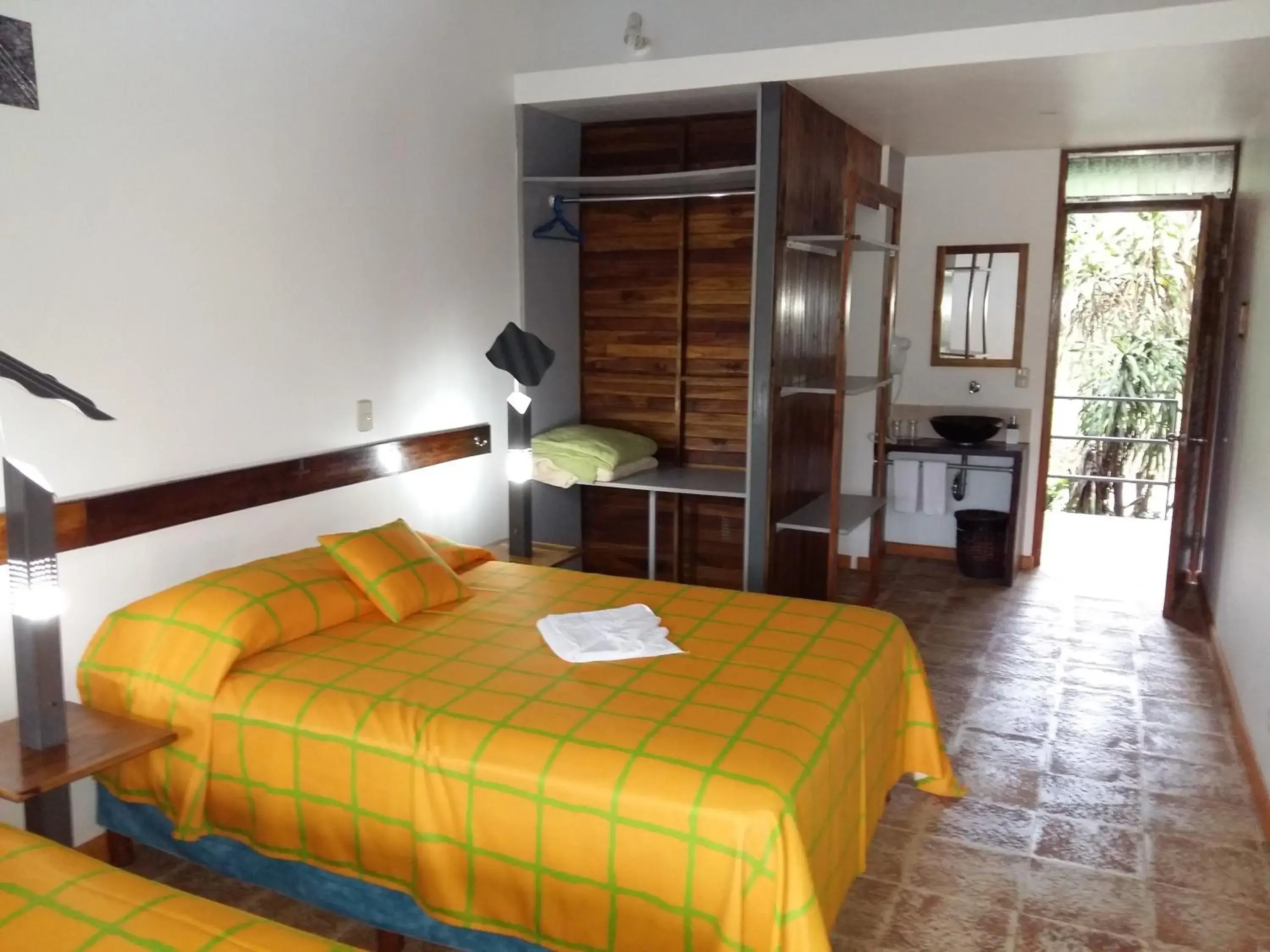 Double Room with Two Double Beds - single occupancy in Celeste Mountain Lodge Double Room with Two Double Beds - single occupancy in Celeste Mountain Lodge