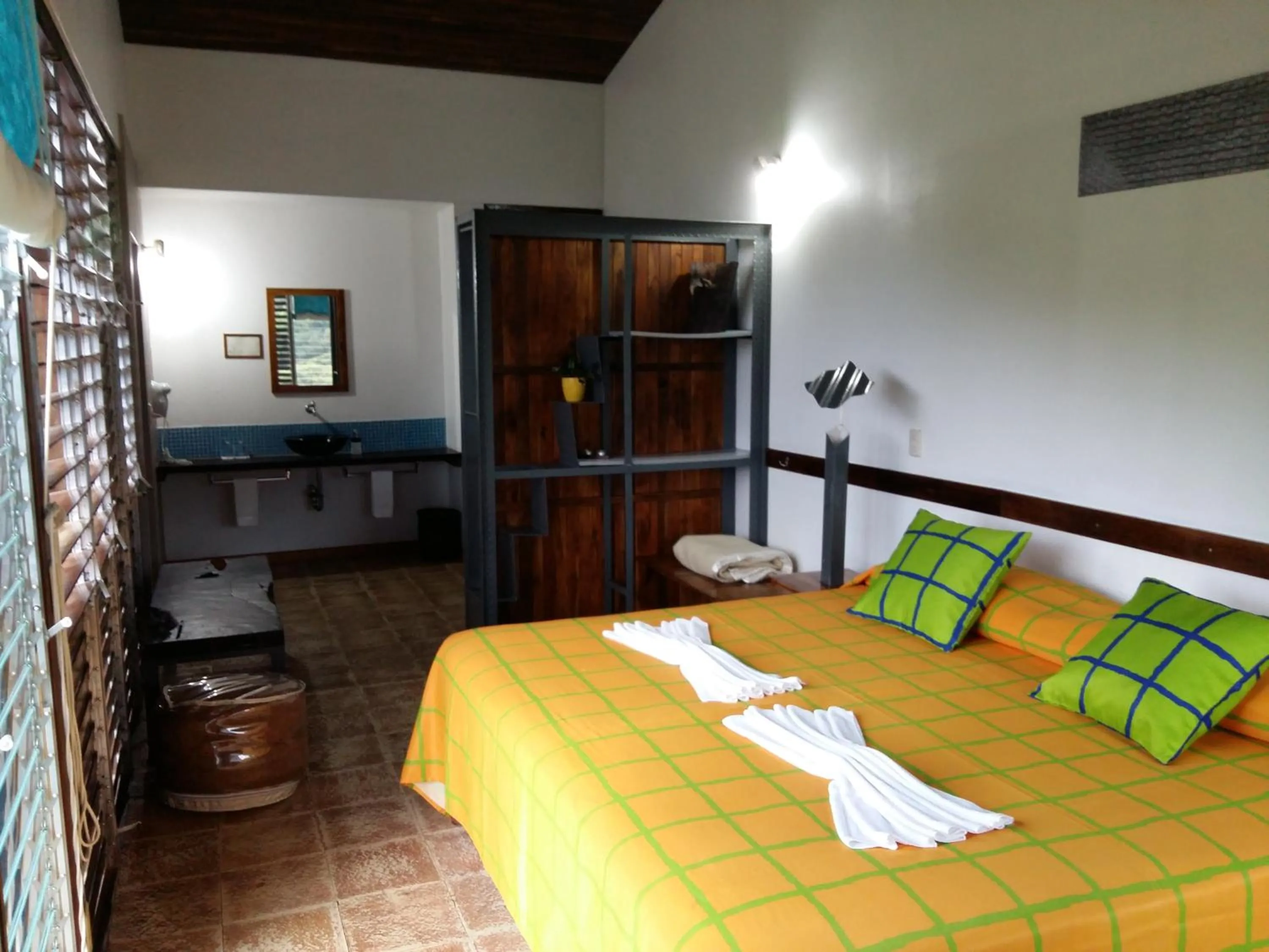 Photo of the whole room, Bed in Celeste Mountain Lodge