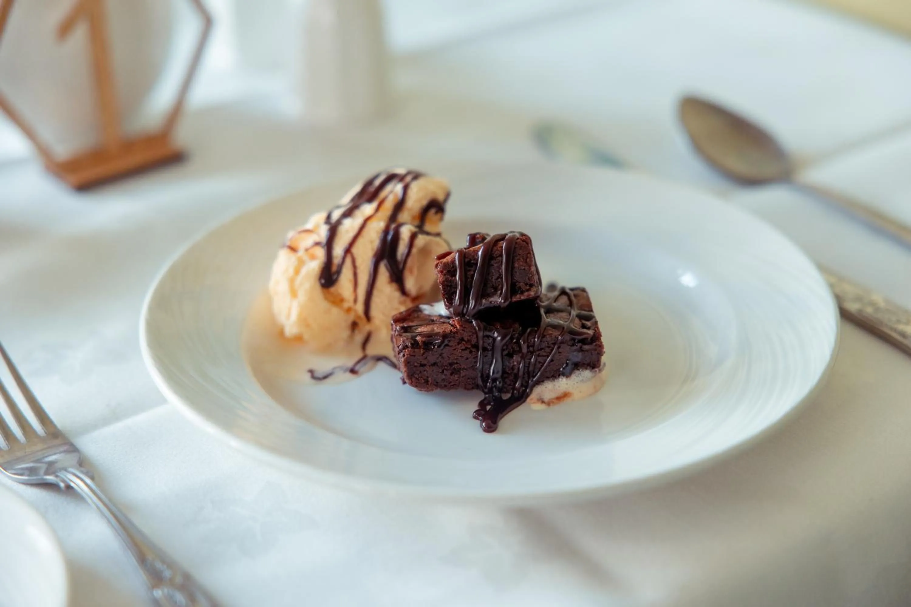 The Chatsworth Hotel