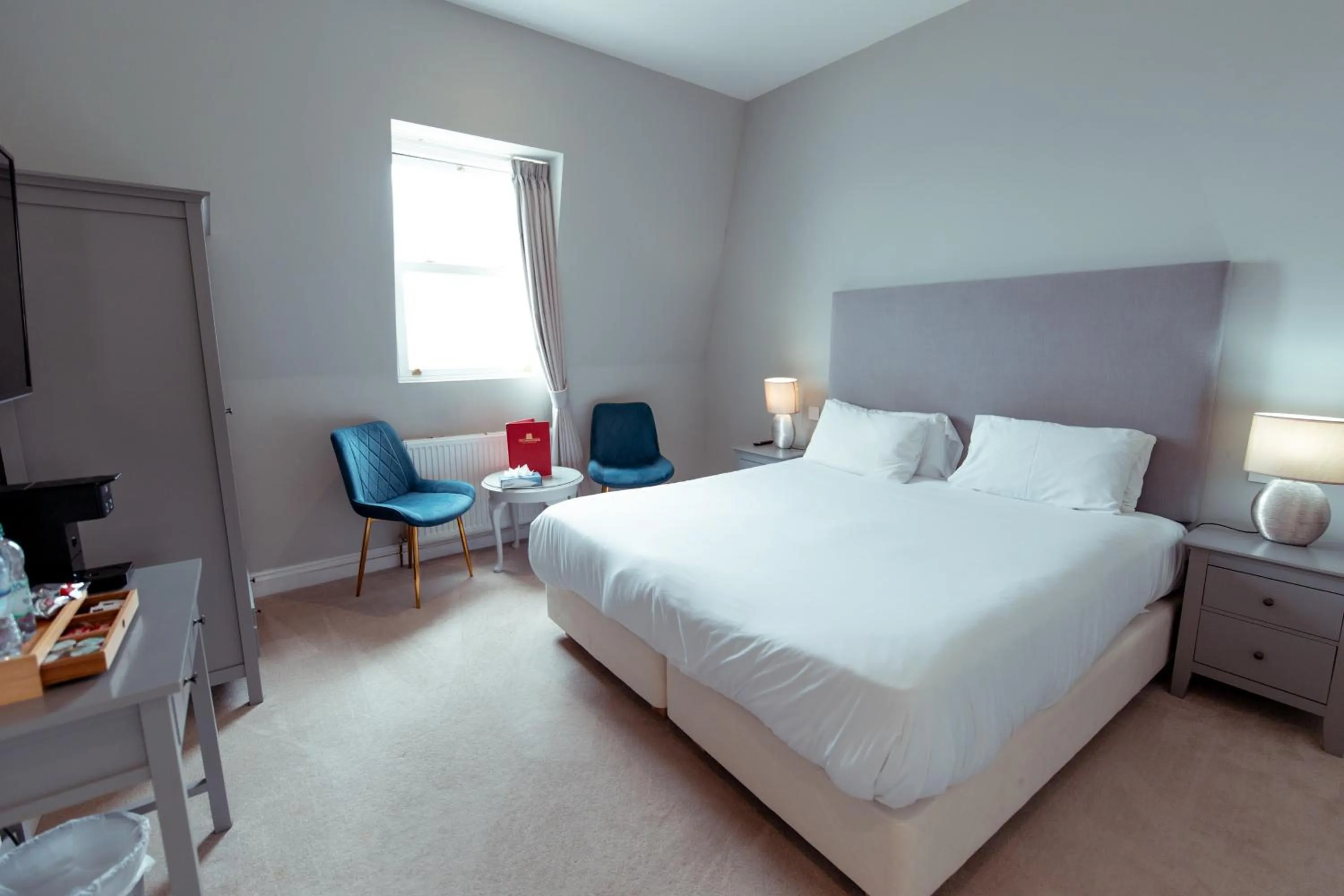 Bed in The Chatsworth Hotel