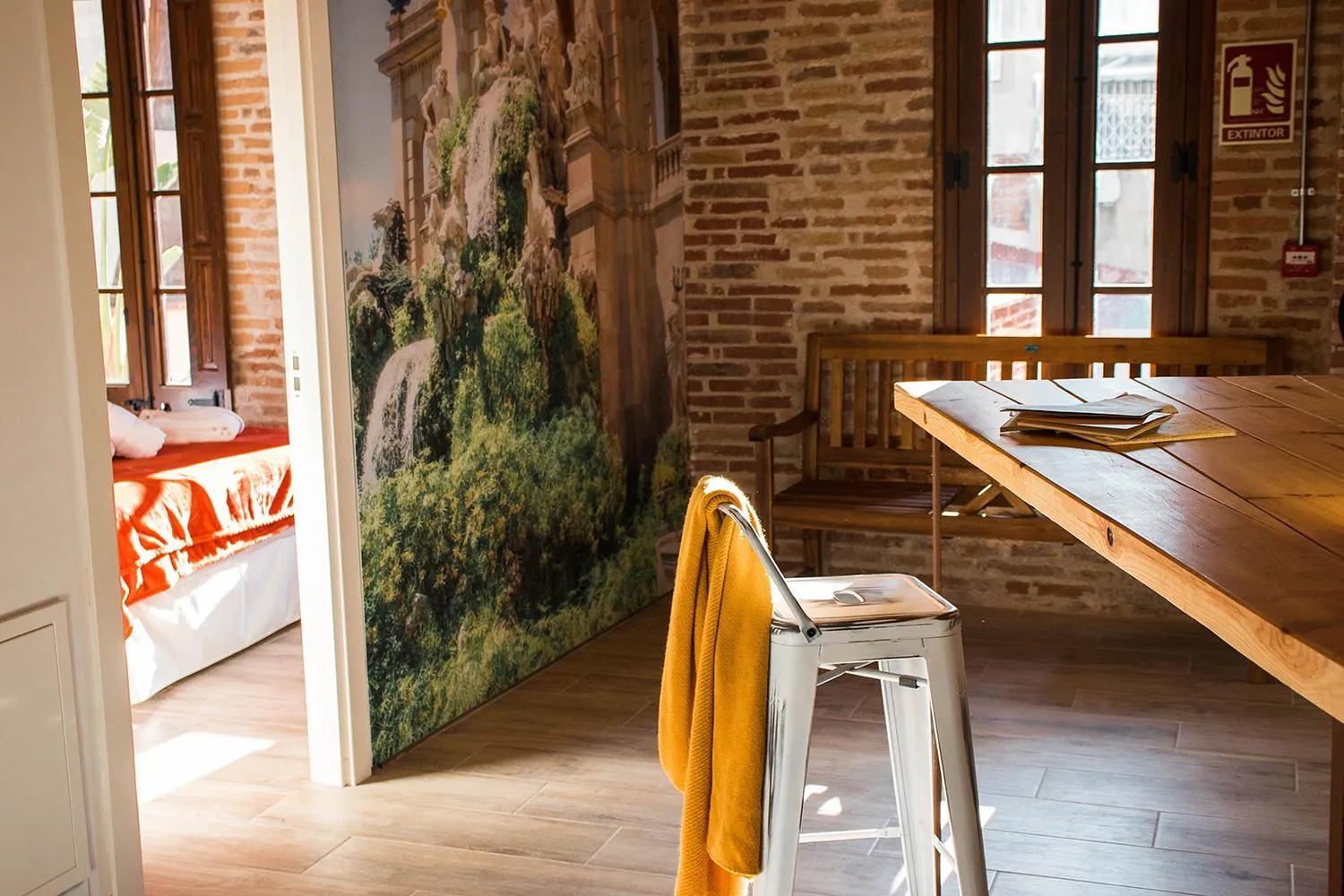 Area and facilities in Àmfores Boutique Guest House