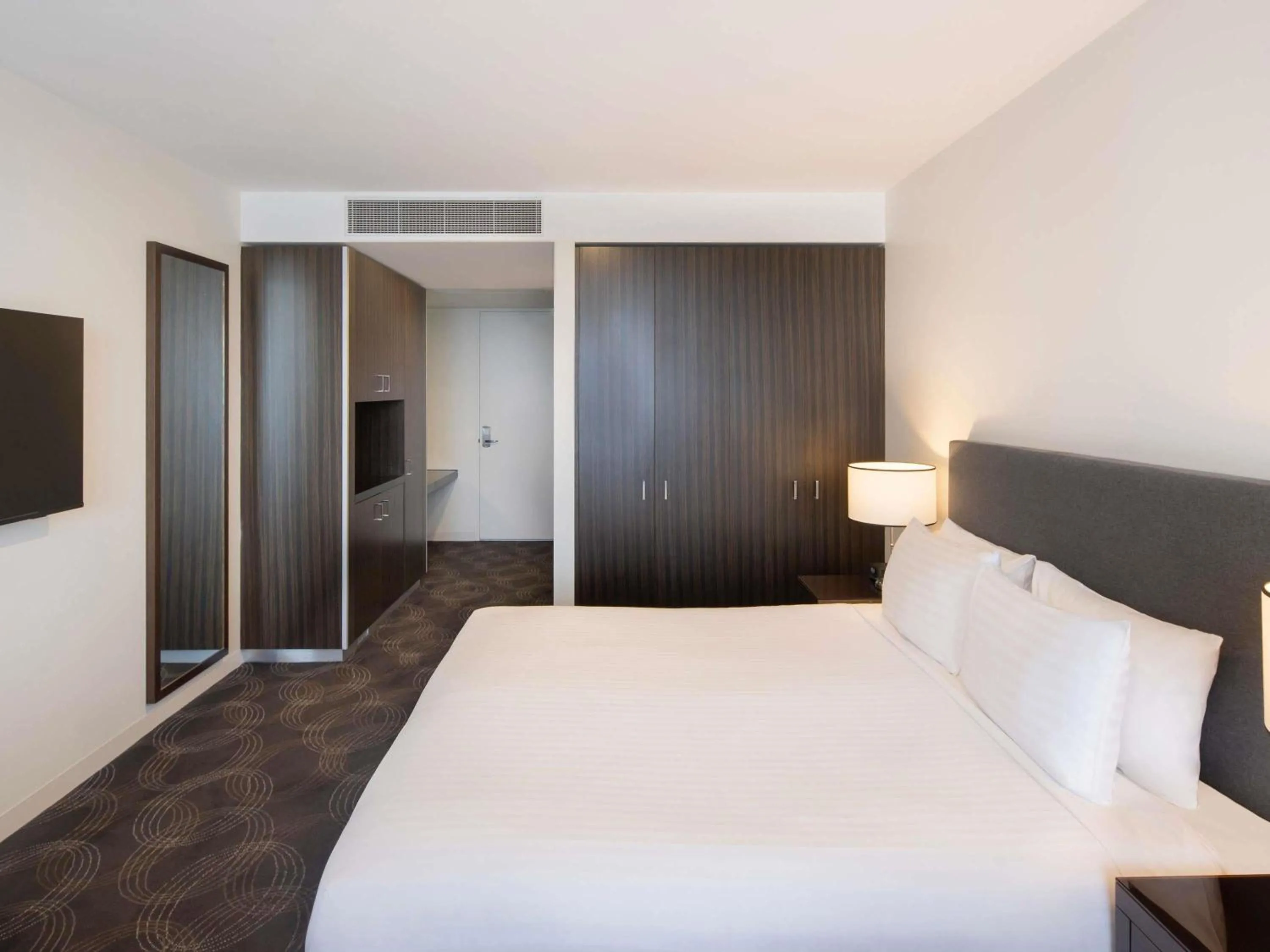 Bedroom, Bed in The Sebel Melbourne Kew