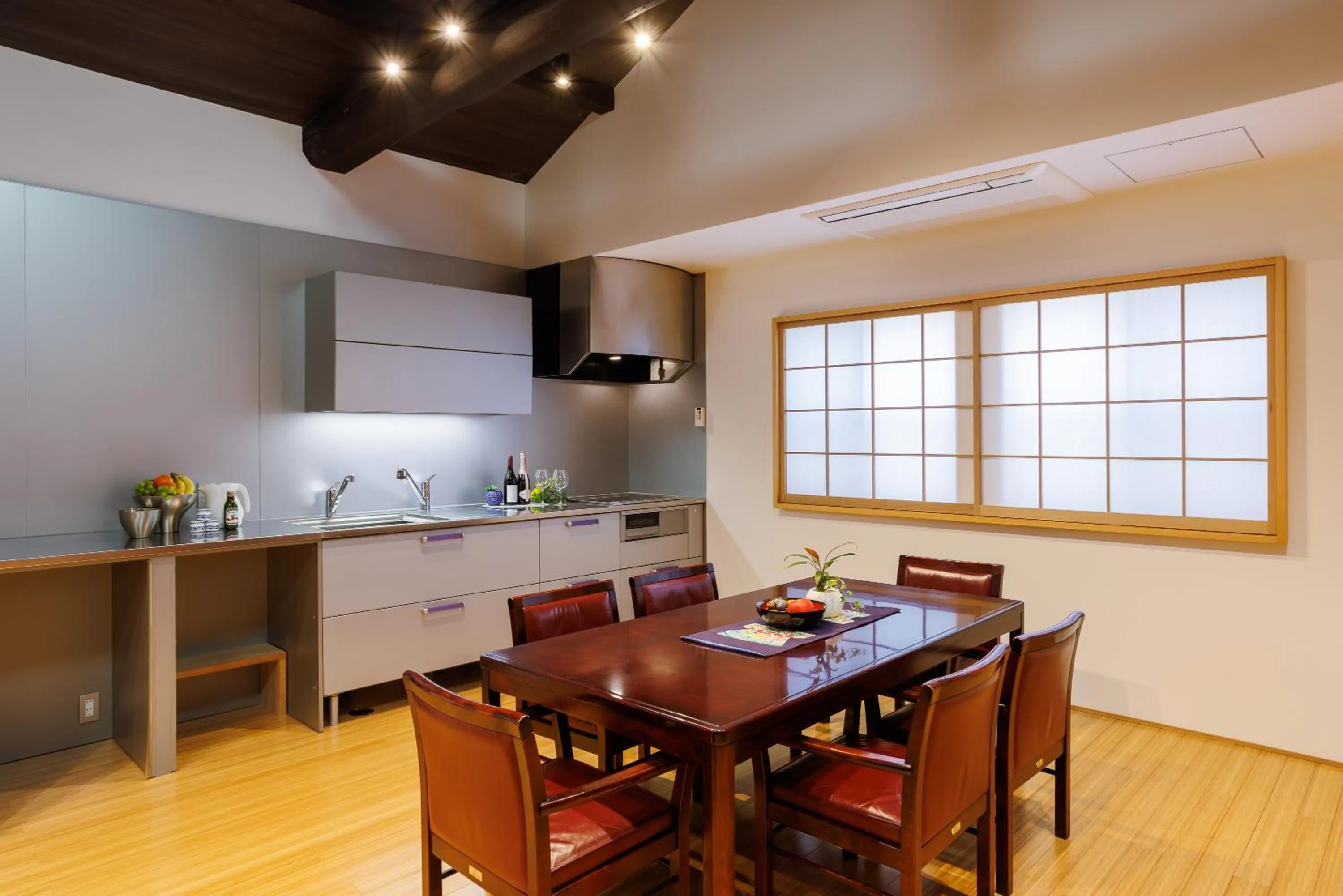 Dining area in Kyoyado Usagi