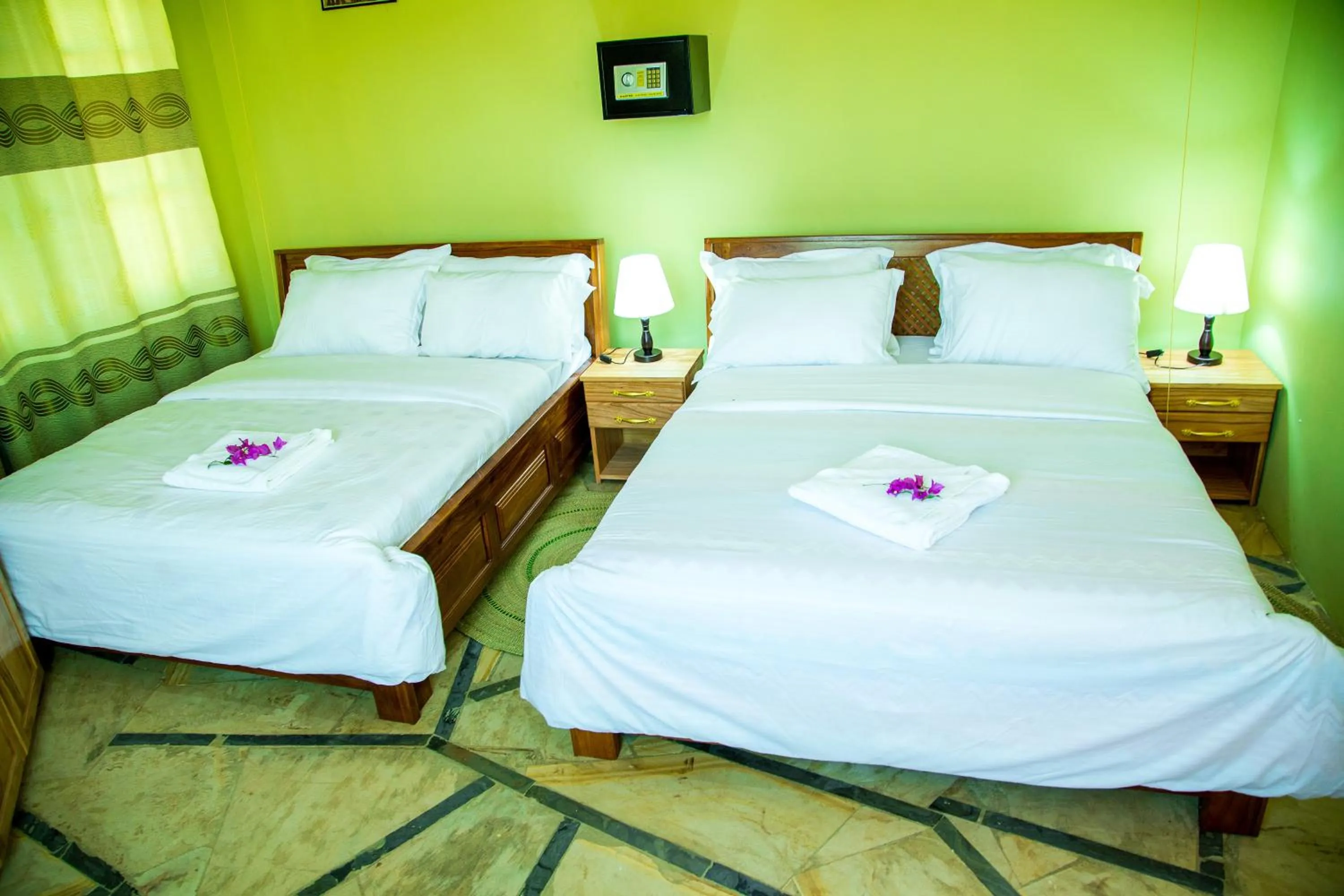 Bed in Asmorein Hotel