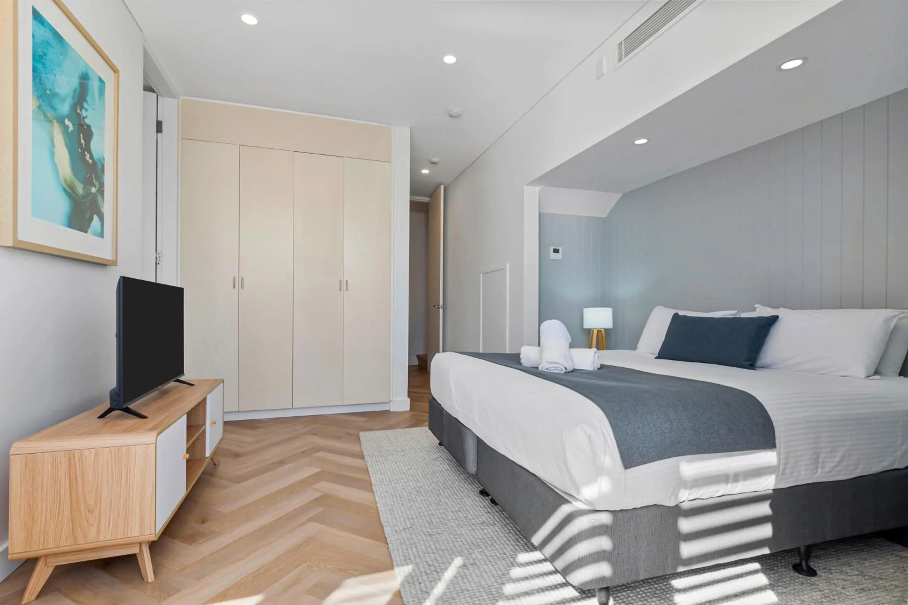 Bedroom, Bed in The Rise Noosa