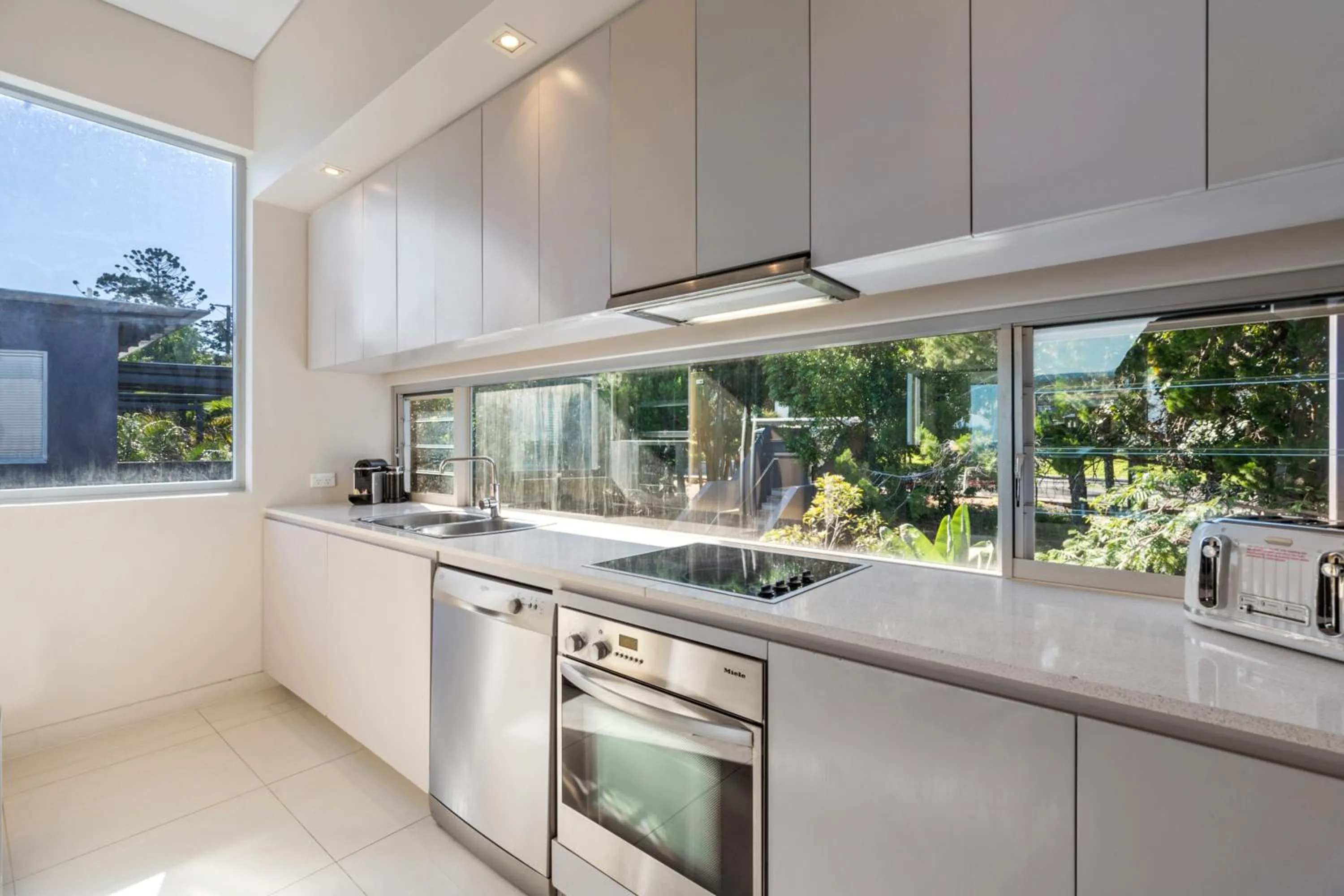 Kitchen or kitchenette in The Rise Noosa