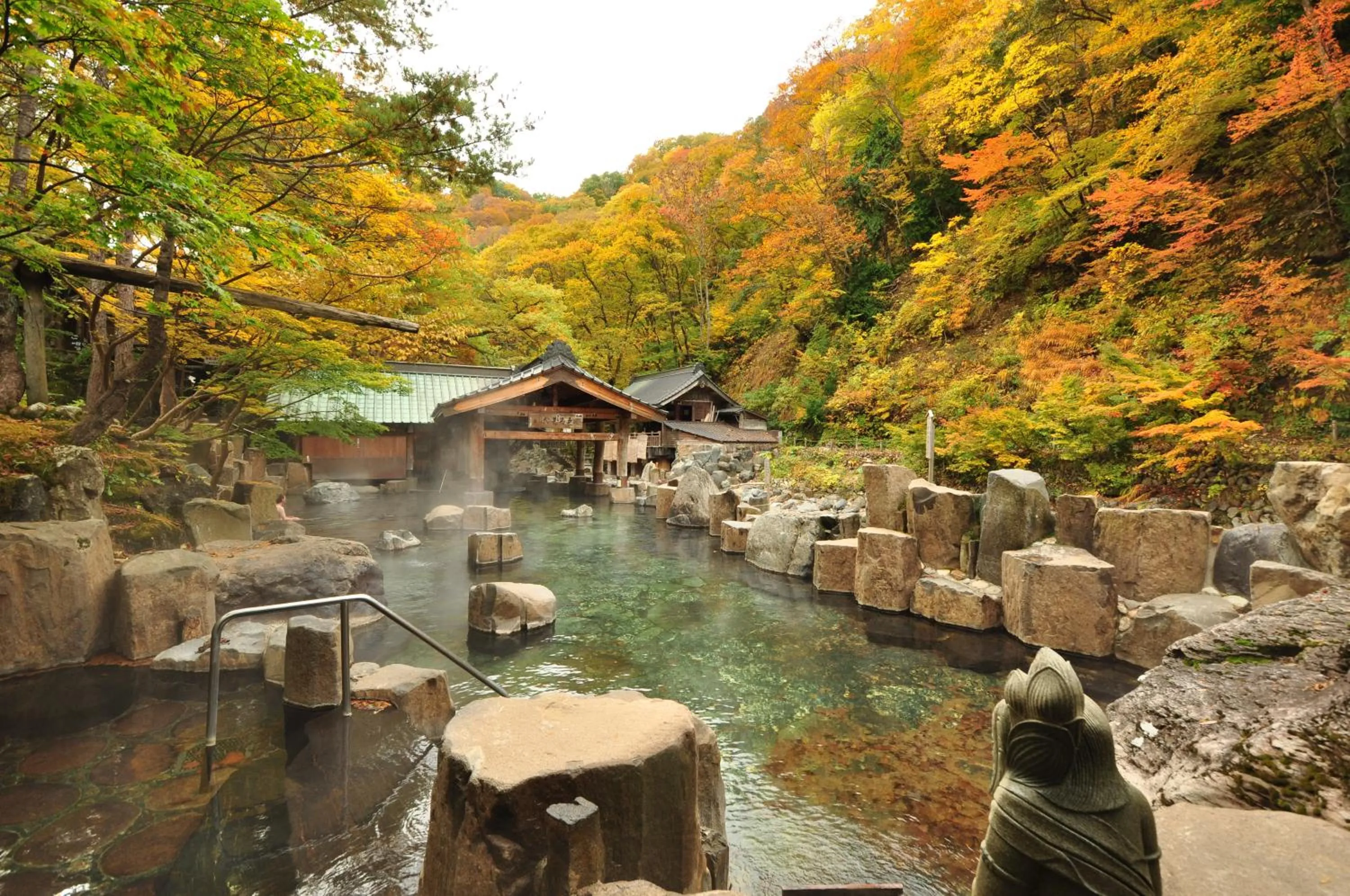 Hot Spring Bath in Takaragawa Onsen Ousenkaku