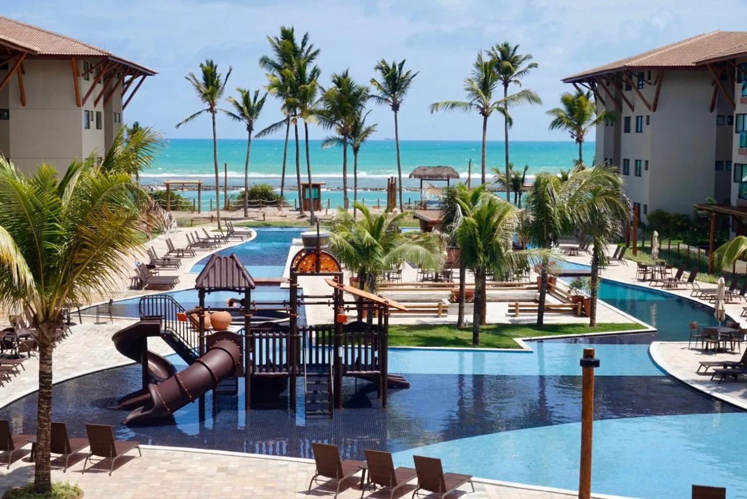 Swimming pool in Samoa Beach Resort