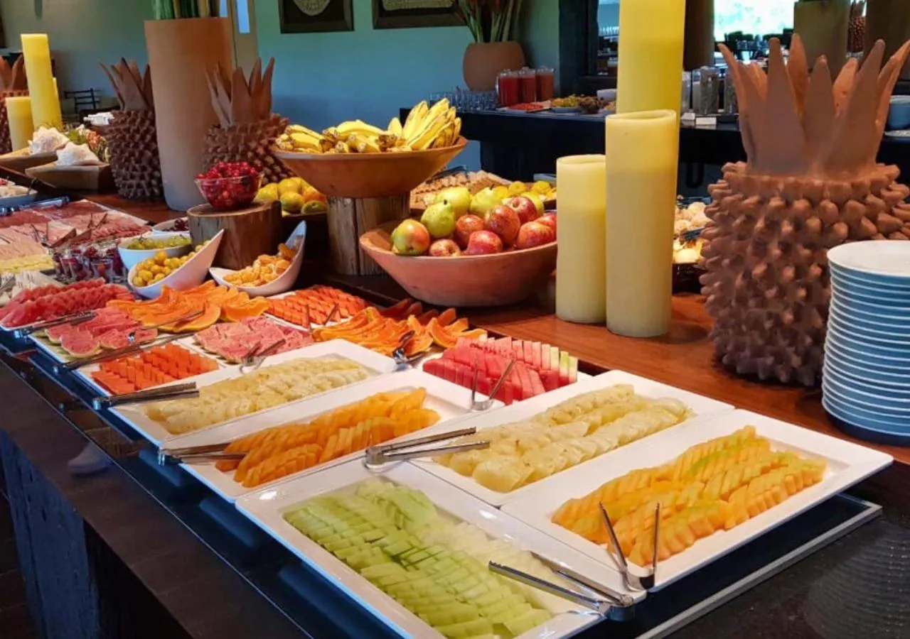 Breakfast in Samoa Beach Resort