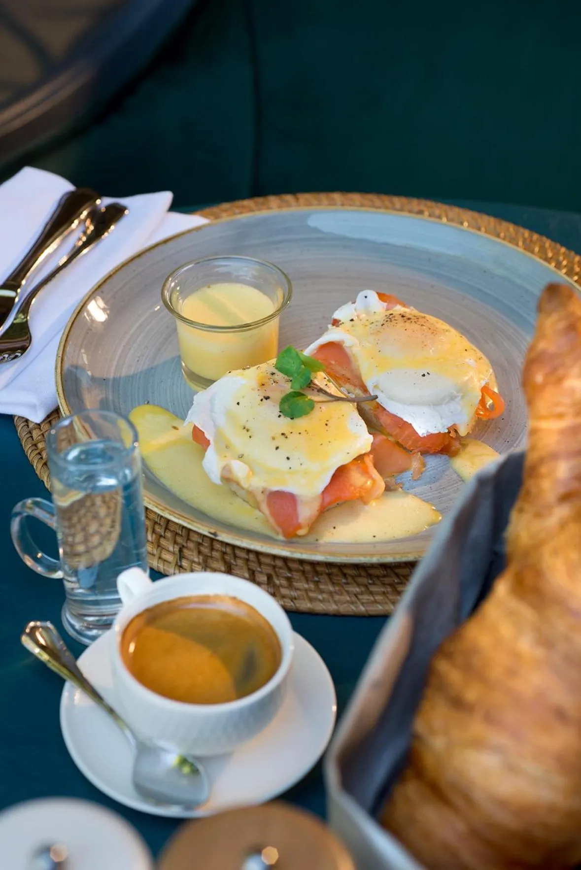 Food and drinks in Anantara Stanley & Livingstone Victoria Falls Hotel