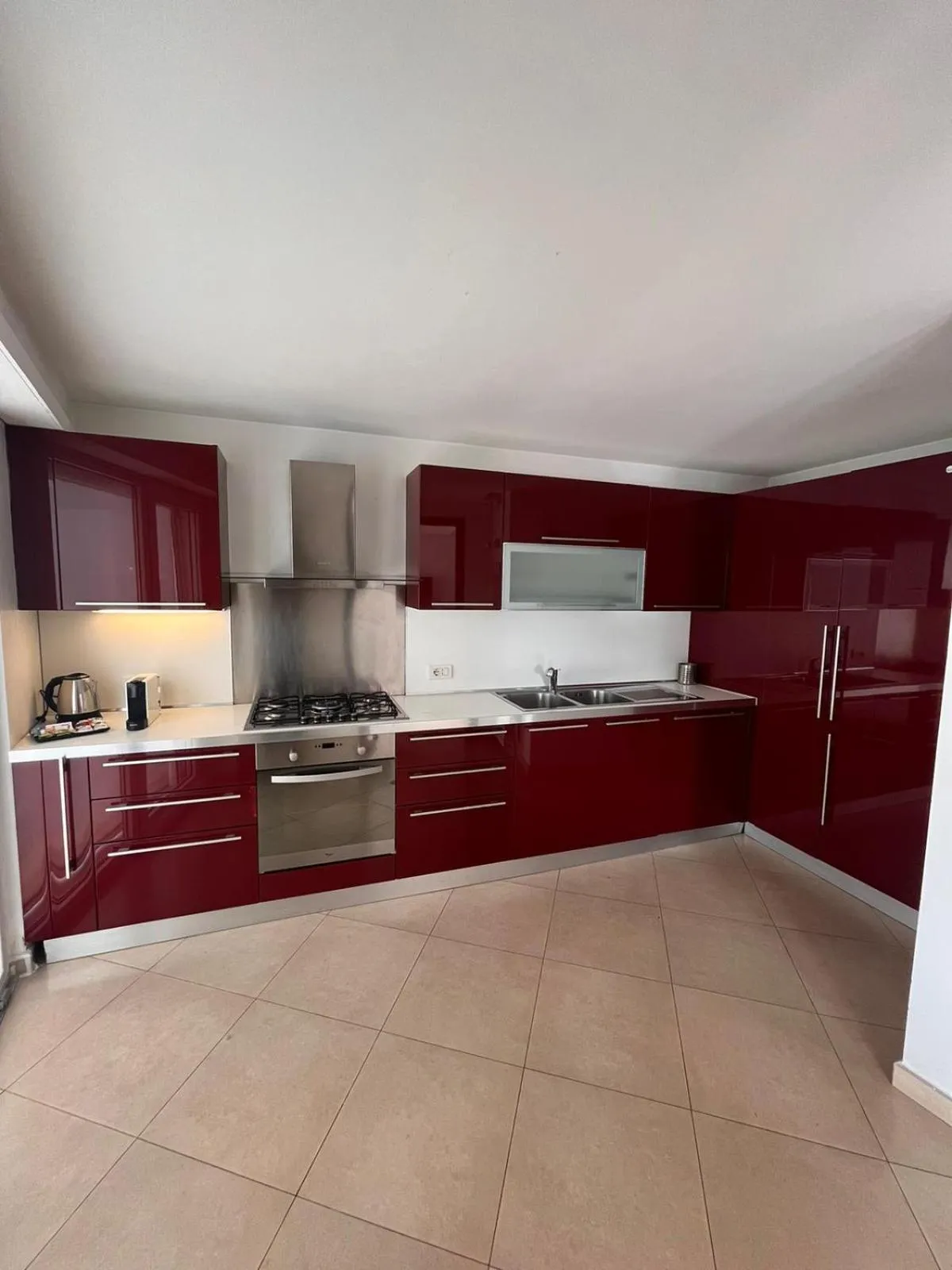 kitchen in Tiffany & Babylon Luxury Stay