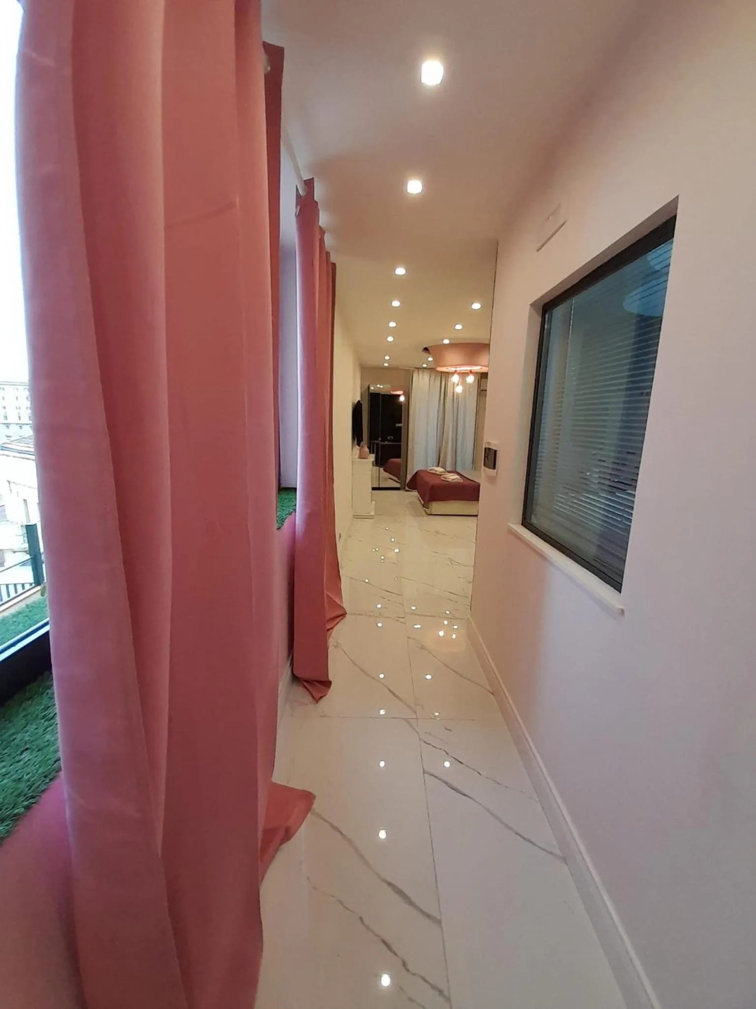 Photo of the whole room in Tiffany & Babylon Luxury Stay