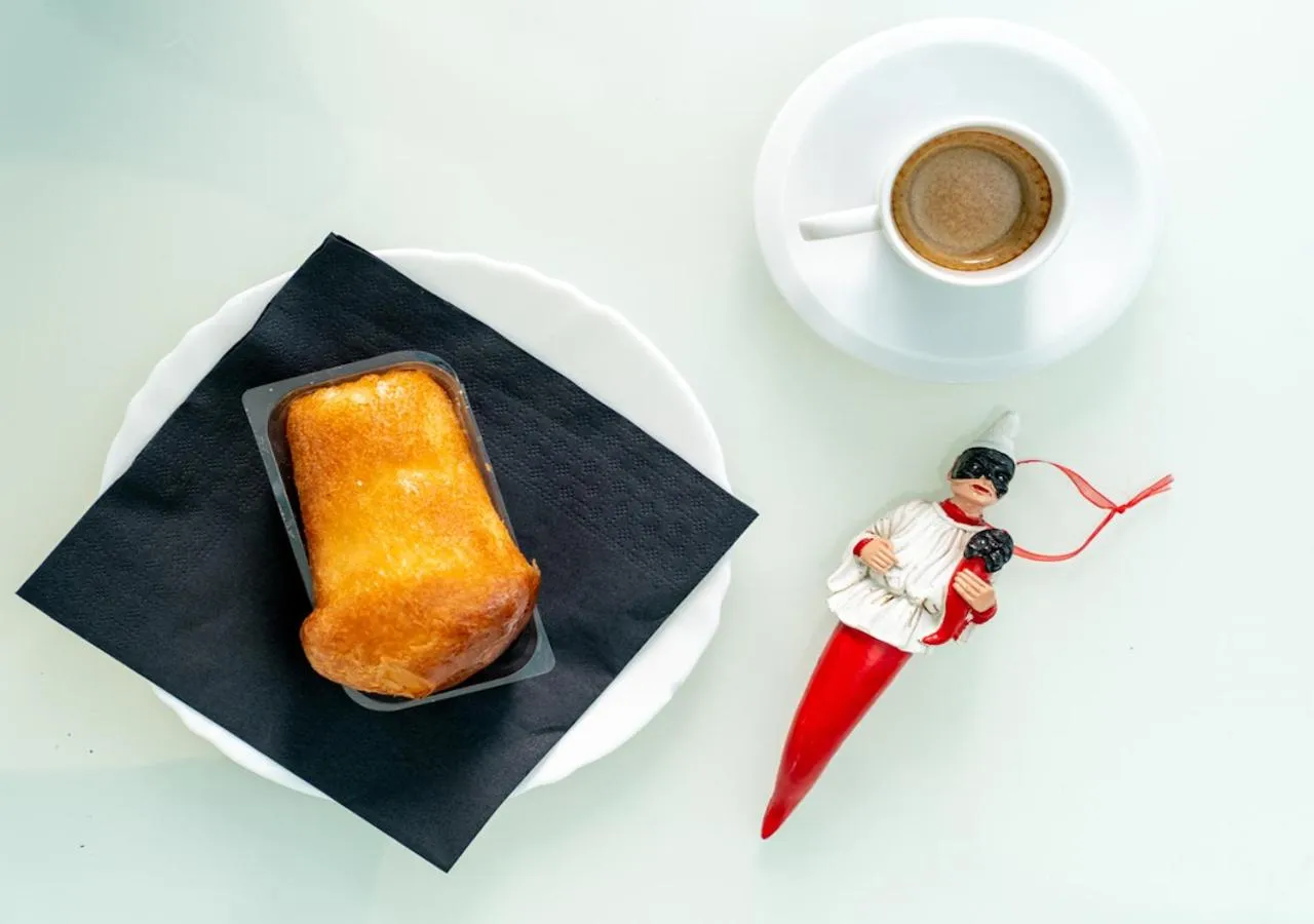 Decorative detail in Tiffany & Babylon Luxury Stay