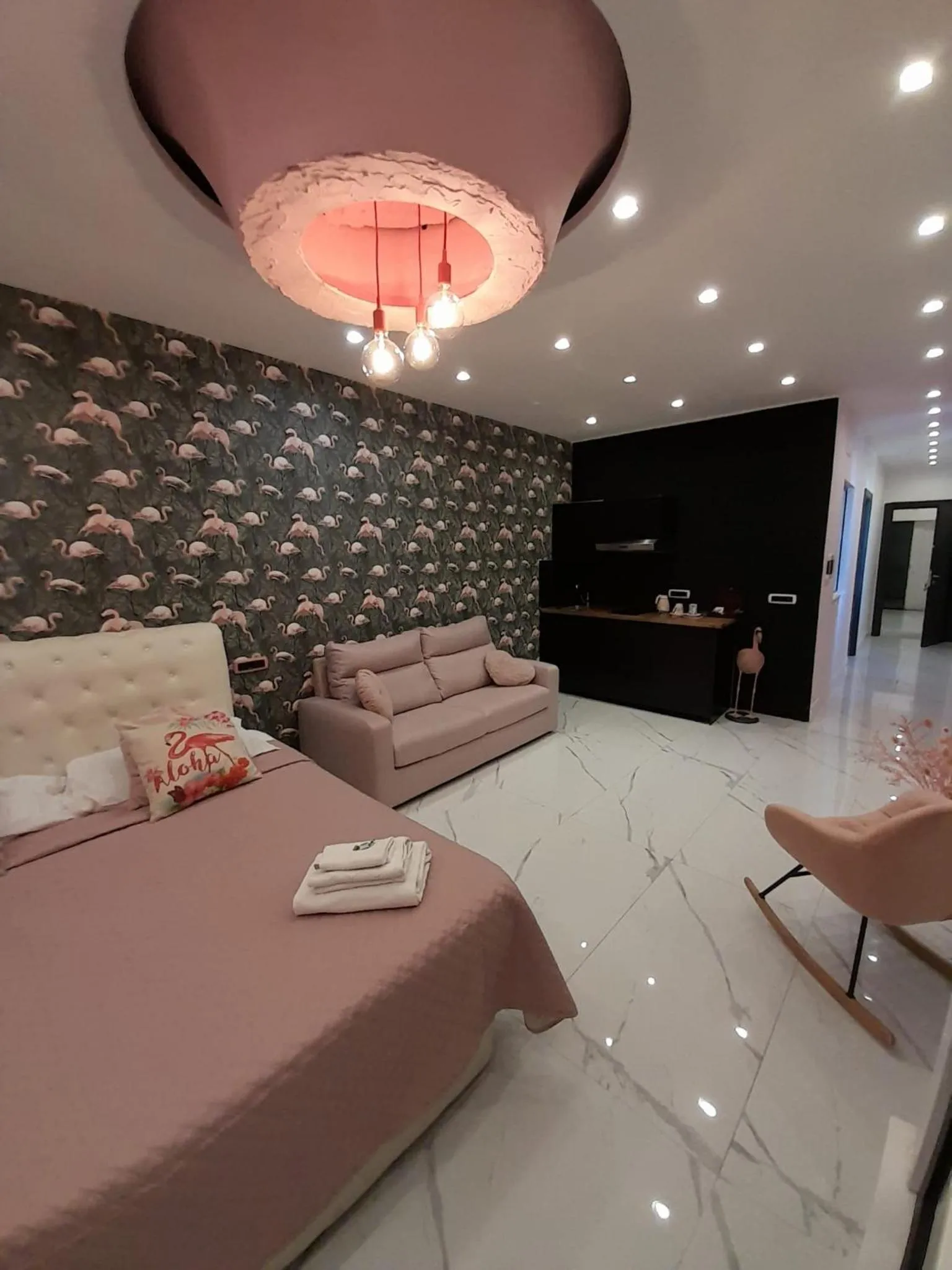 Photo of the whole room in Tiffany & Babylon Luxury Stay