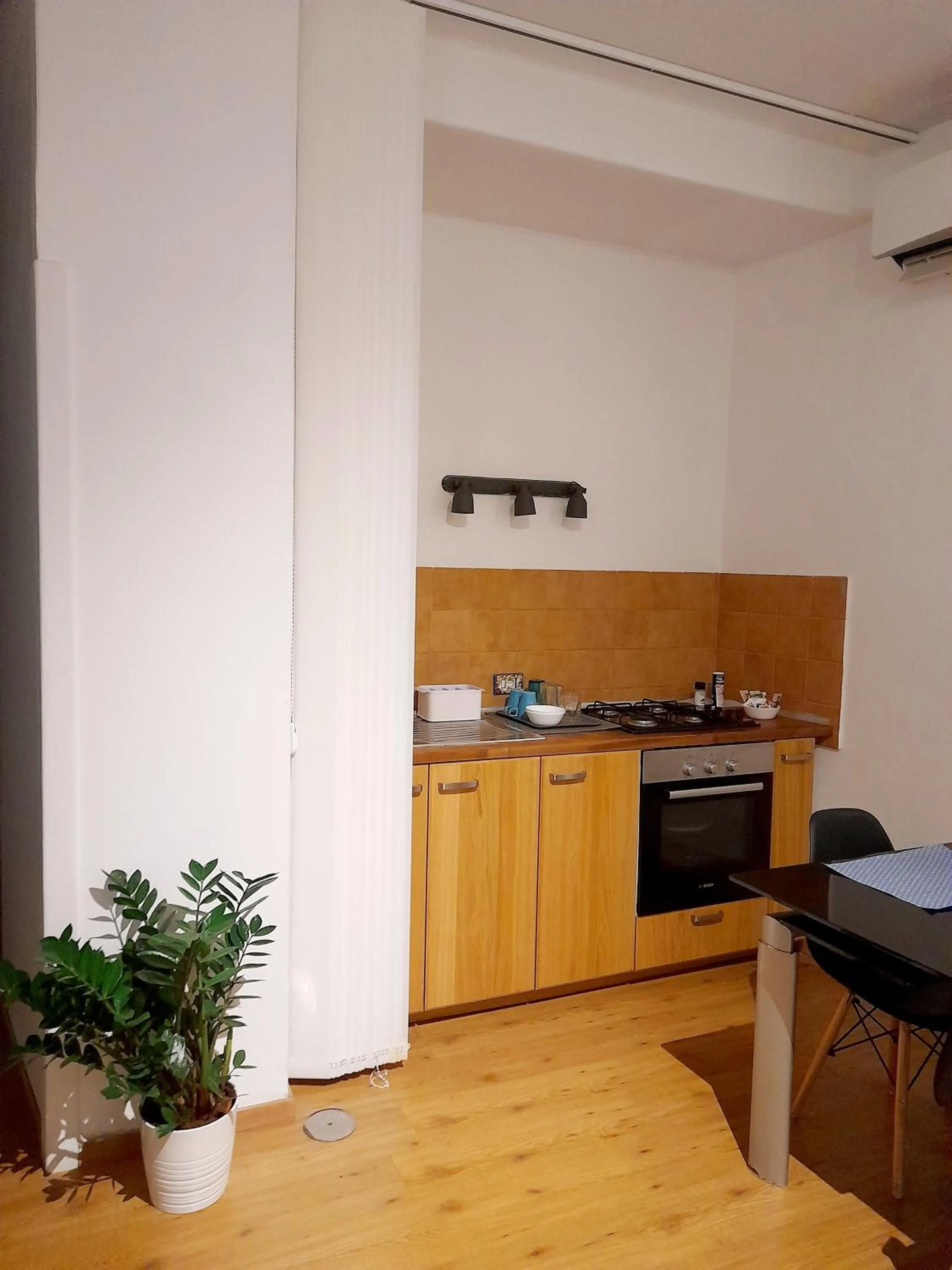 kitchen in Tiffany & Babylon Luxury Stay