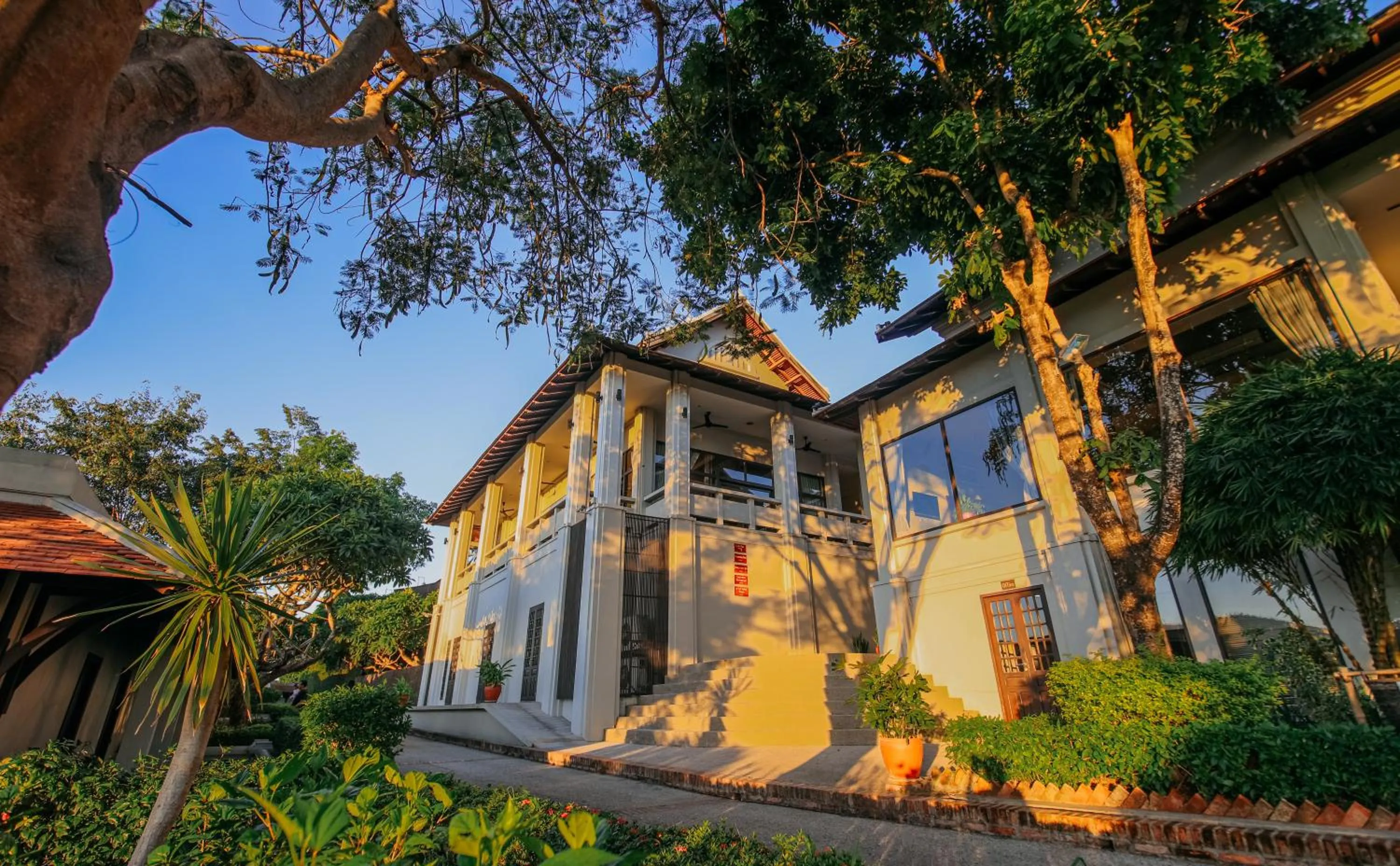 Restaurant/places to eat in Luangprabang View Hotel