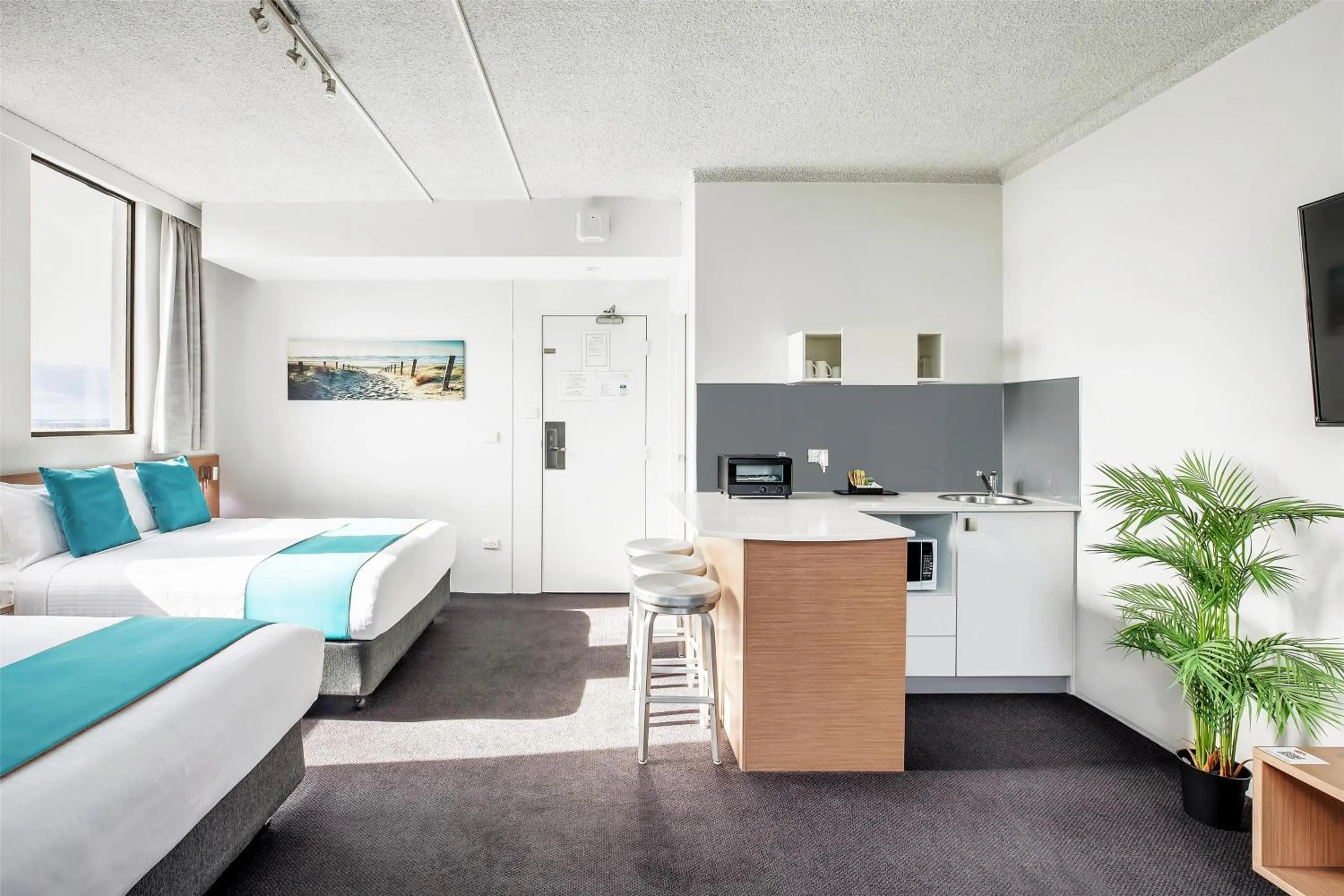 Photo of the whole room, Bed in Metro Hotel Miranda