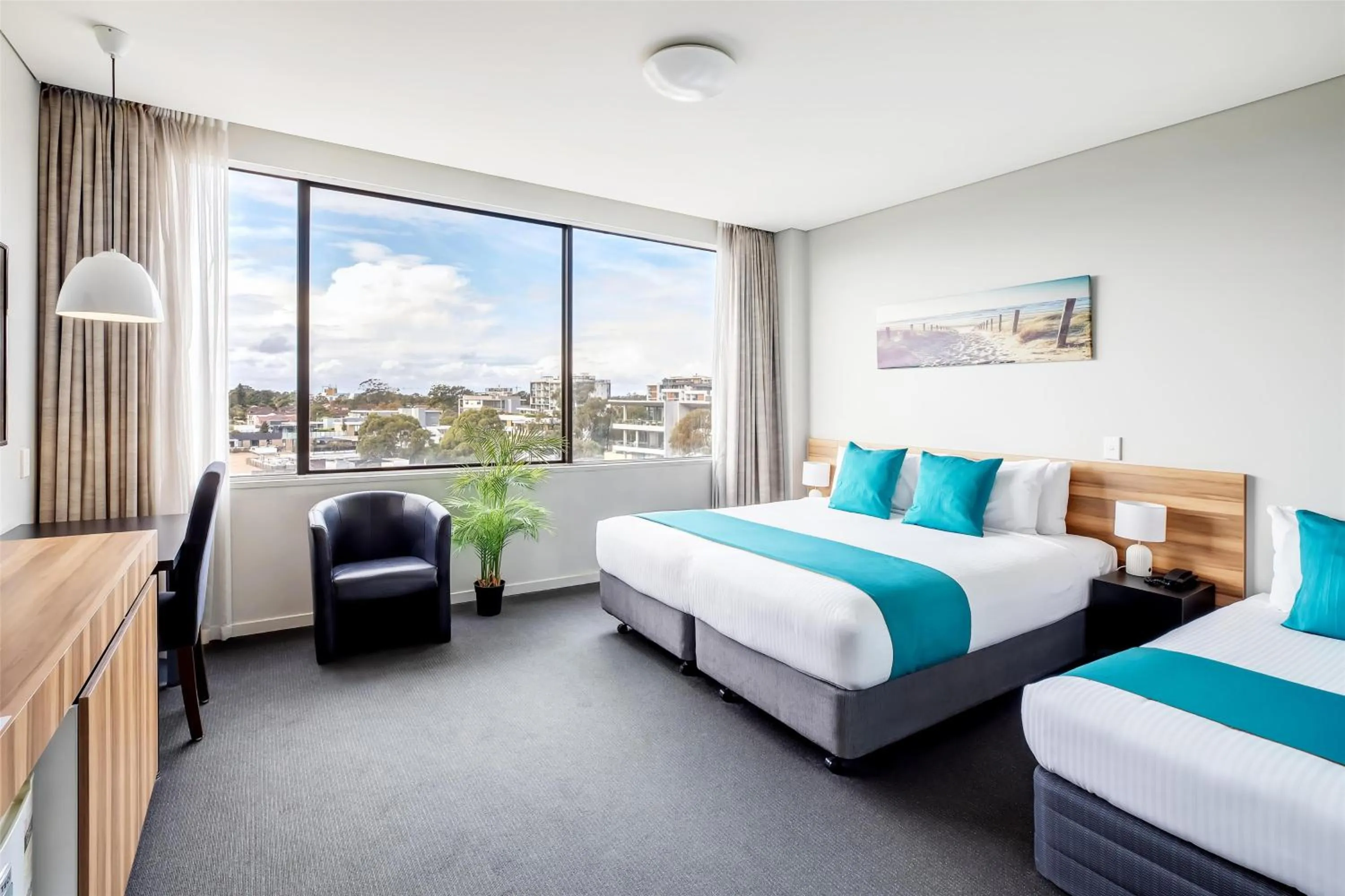 Photo of the whole room, Bed in Metro Hotel Miranda