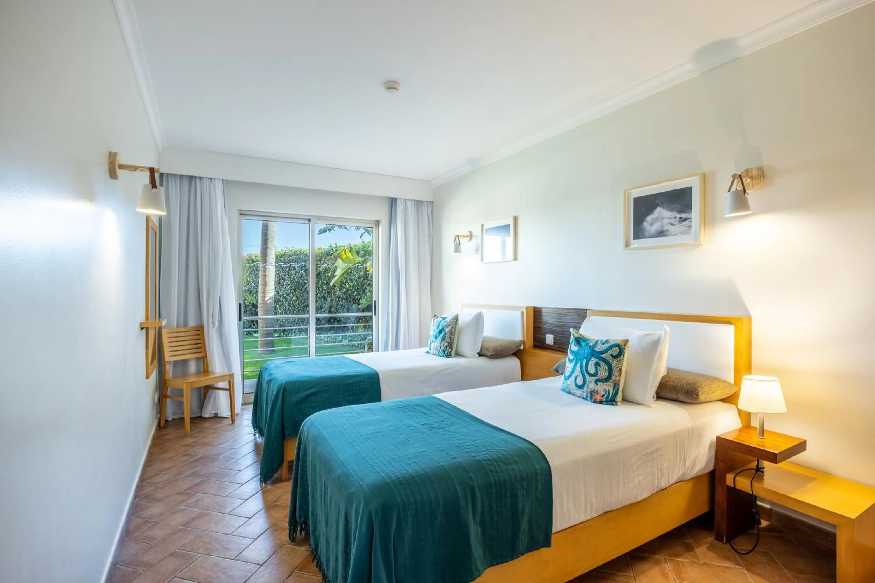 Bed in Pontalaia Apartamentos Turísticos