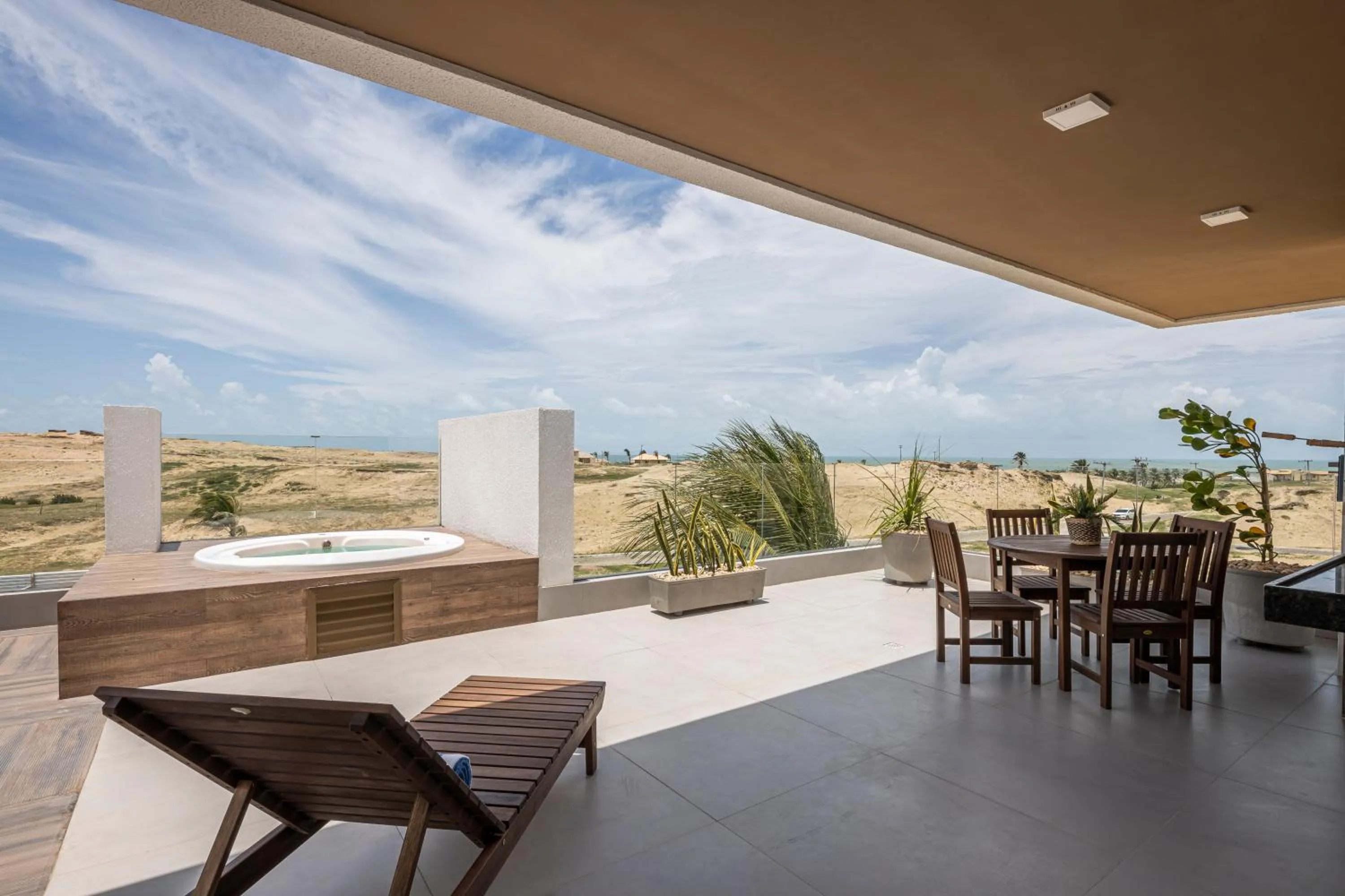 Patio in The Coral Beach Resort by Atlantica