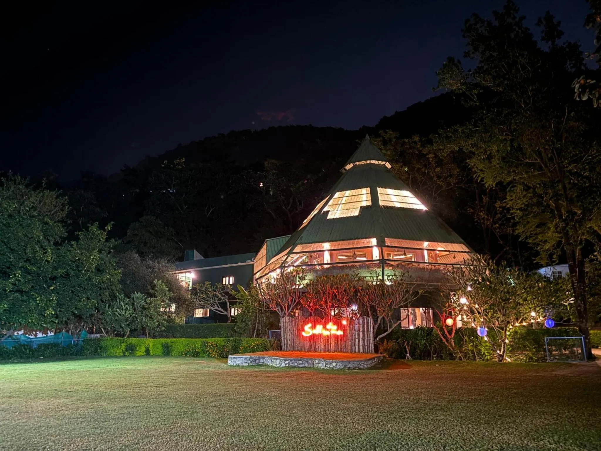 Night in The Solluna Resort